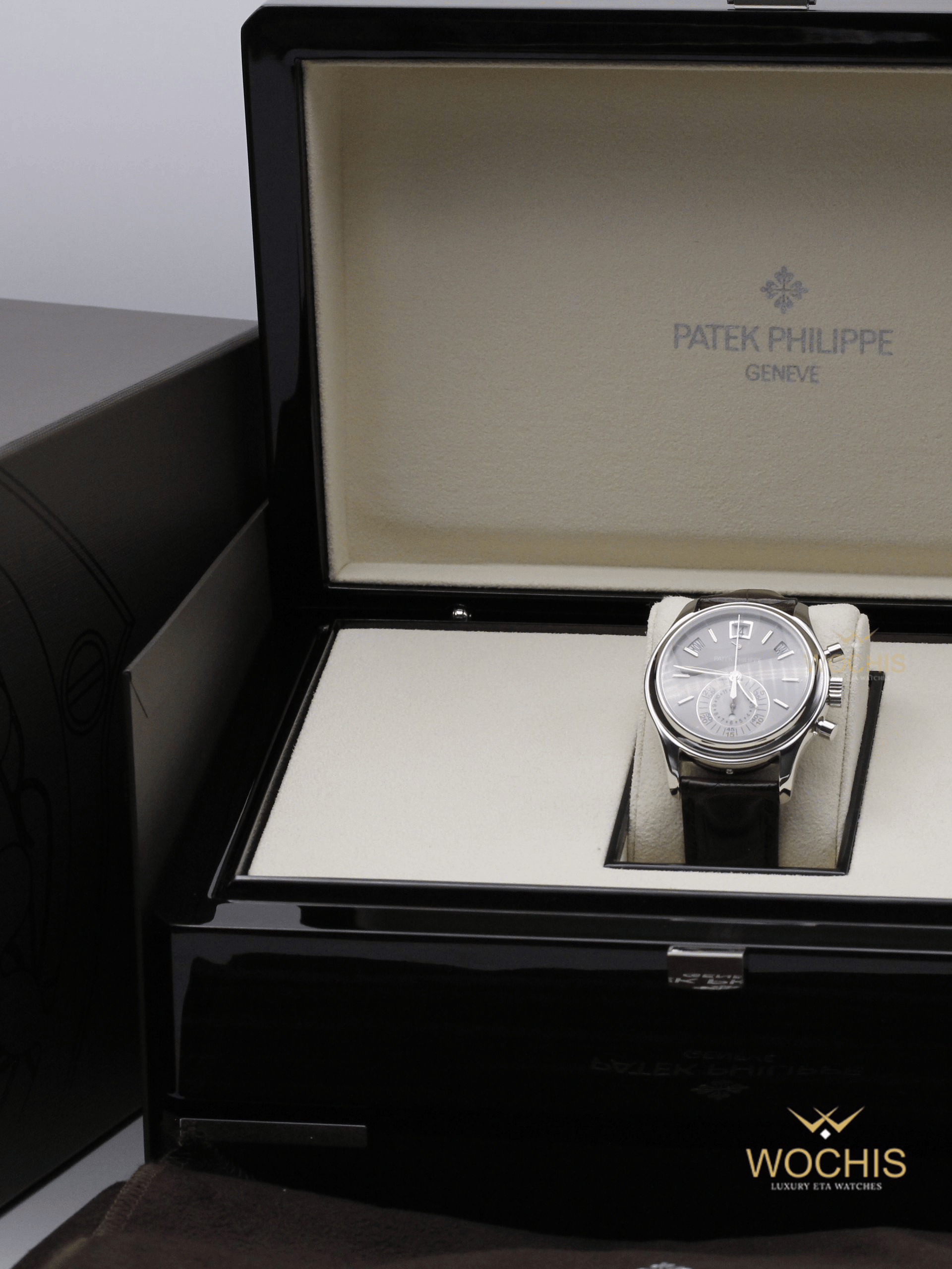 Patek Philippe Annual Calendar Chronograph 5960p-001-5017 (Platinum - 40 - Grey)