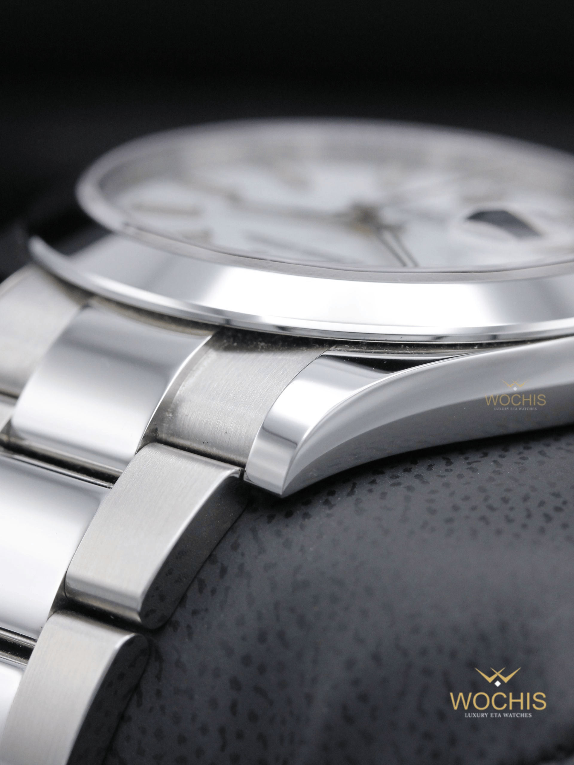 Rolex Datejust 41  126300-8239 (Stainless Steel - 41 - White Index)