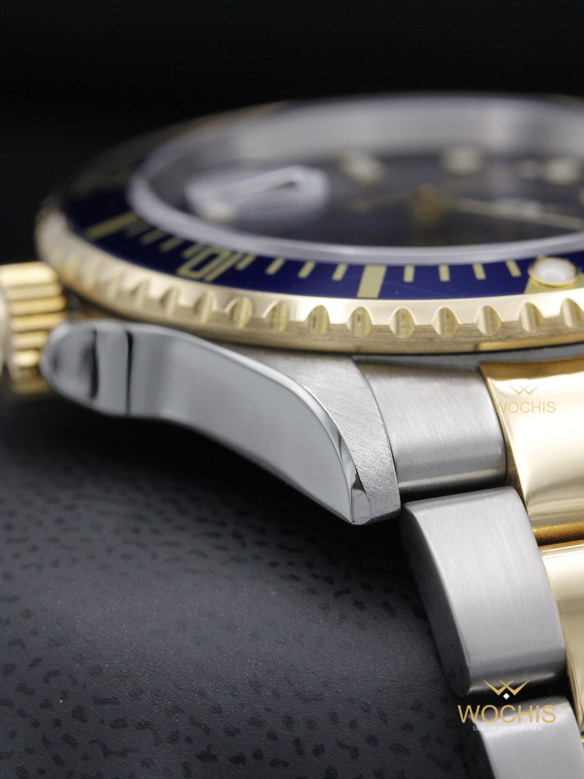 Rolex Submariner 16613-8603 (Stainless Steel - Yellow Gold - 40 - Blue)