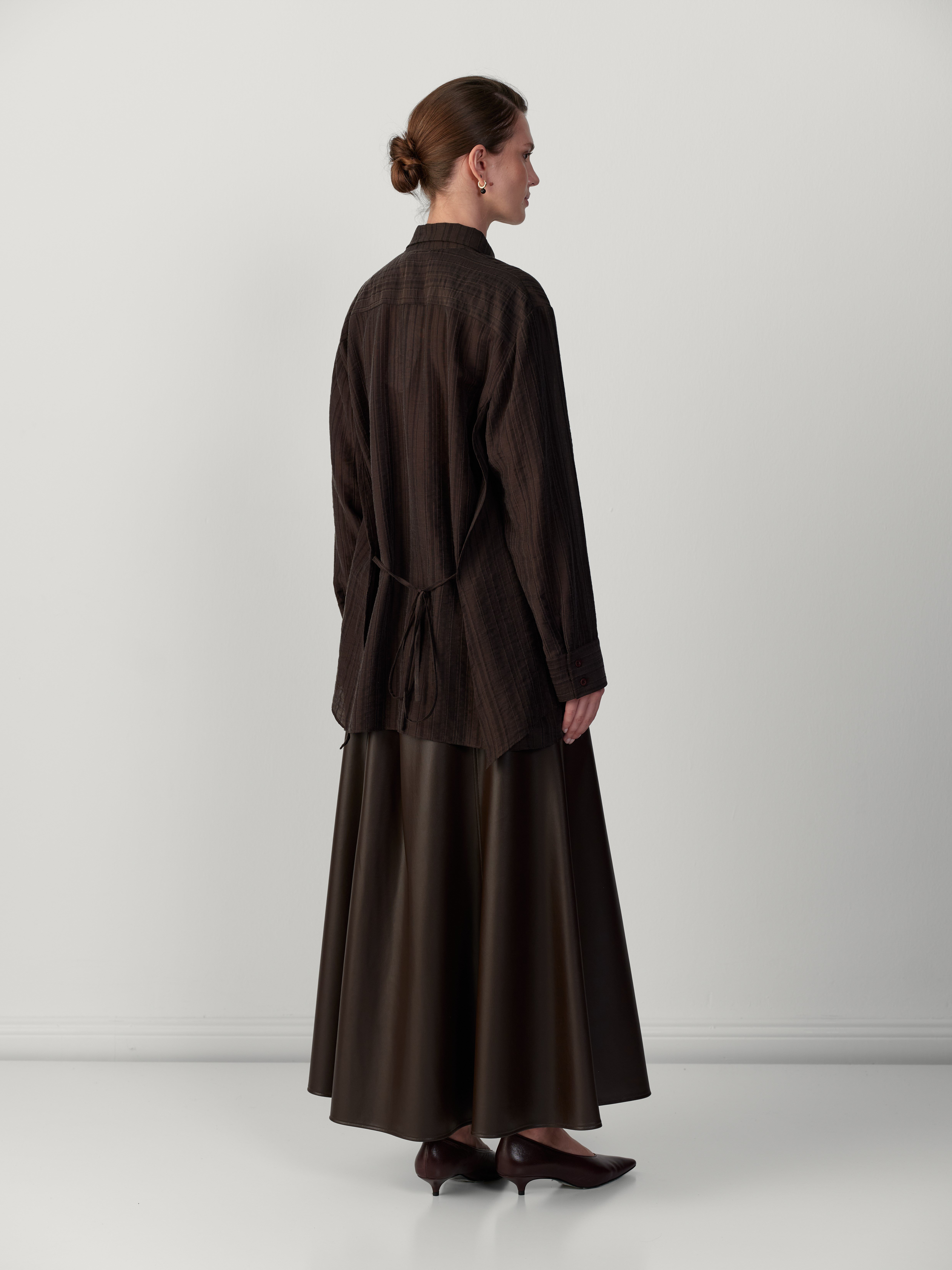 BAĞCIK DETAY GÖMLEK KAHVE