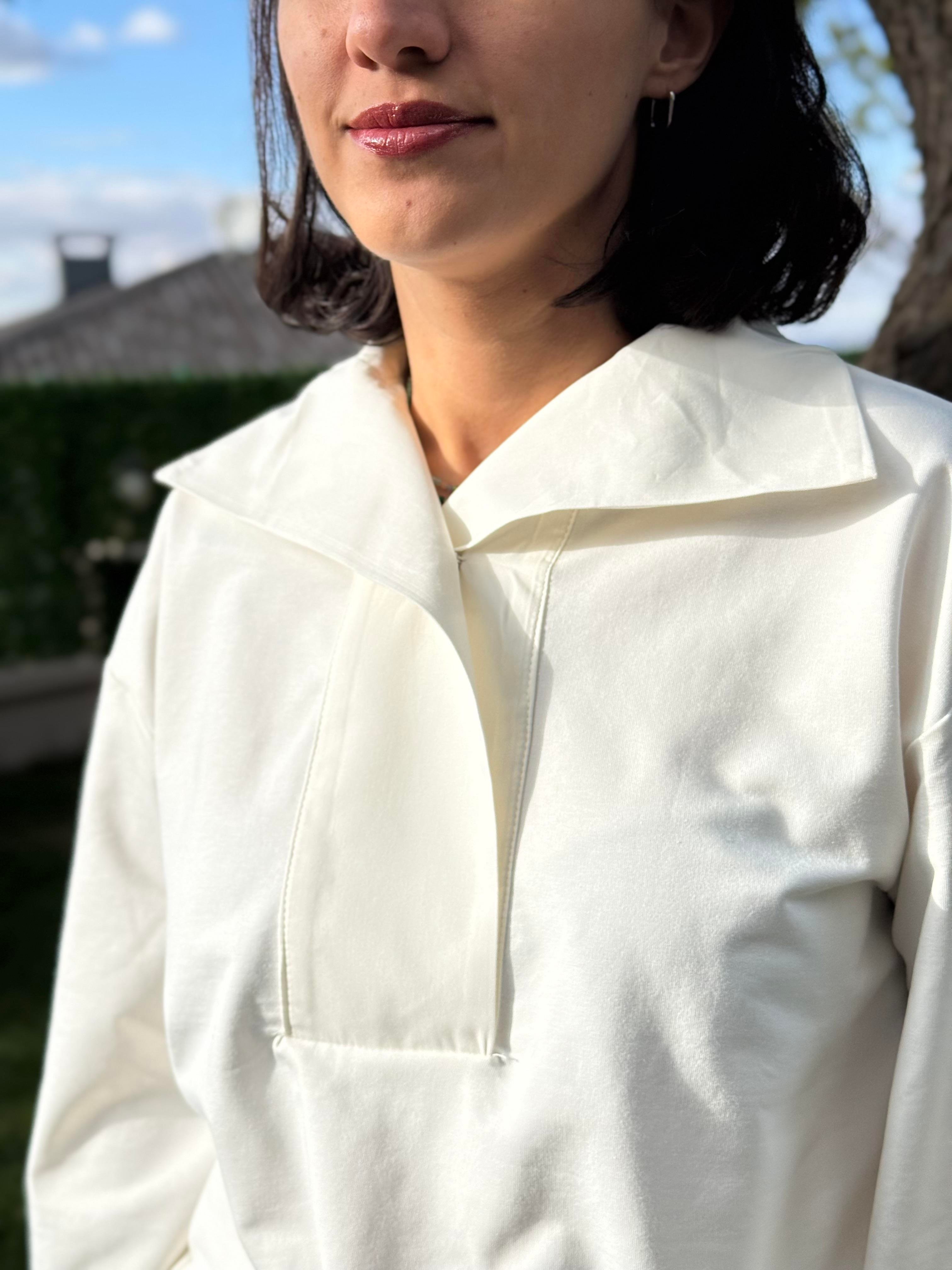 Ekru büzgülü kol penye keten detaylı gömlek