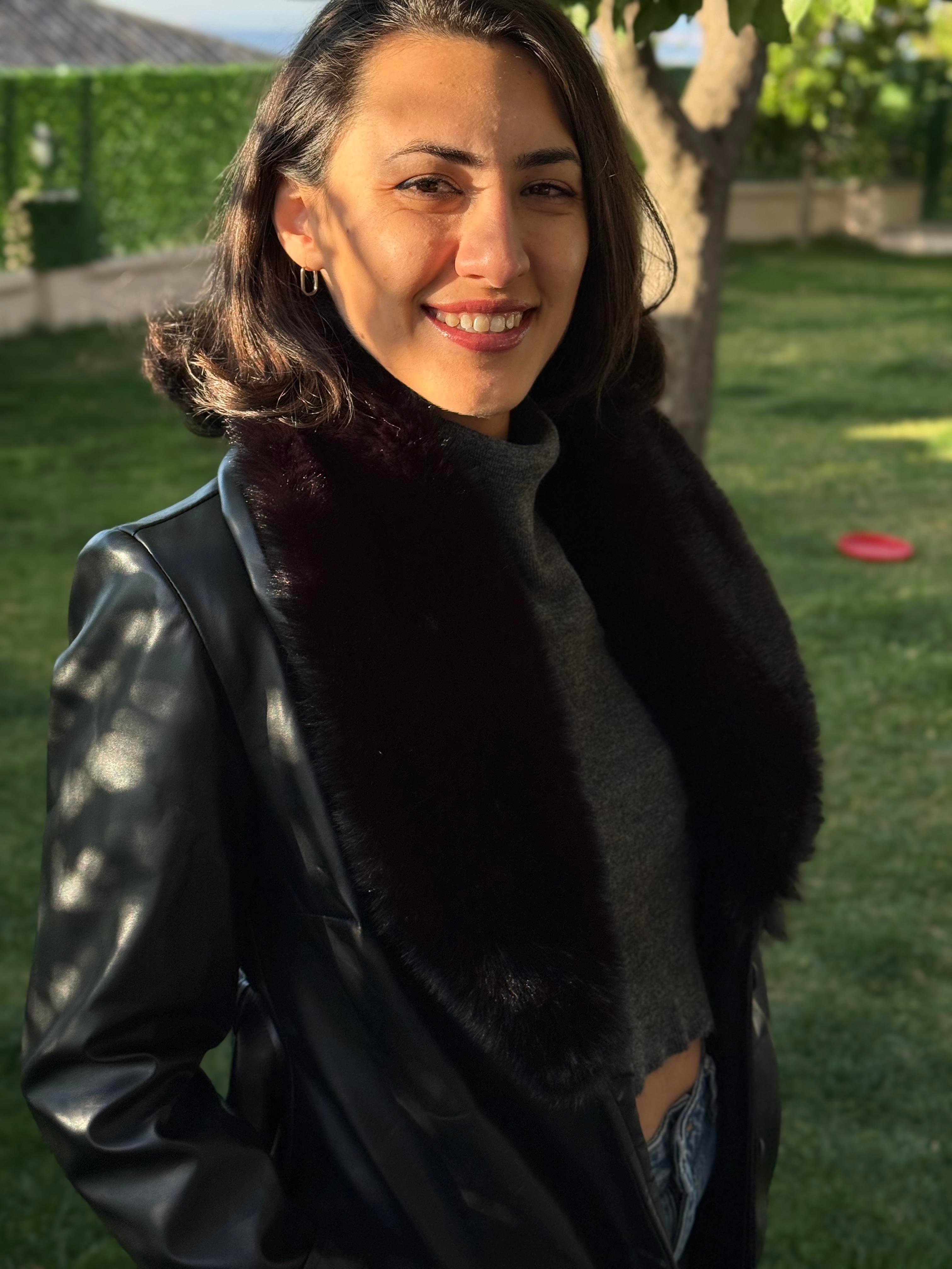 Siyah astarlı suni deri kaban 