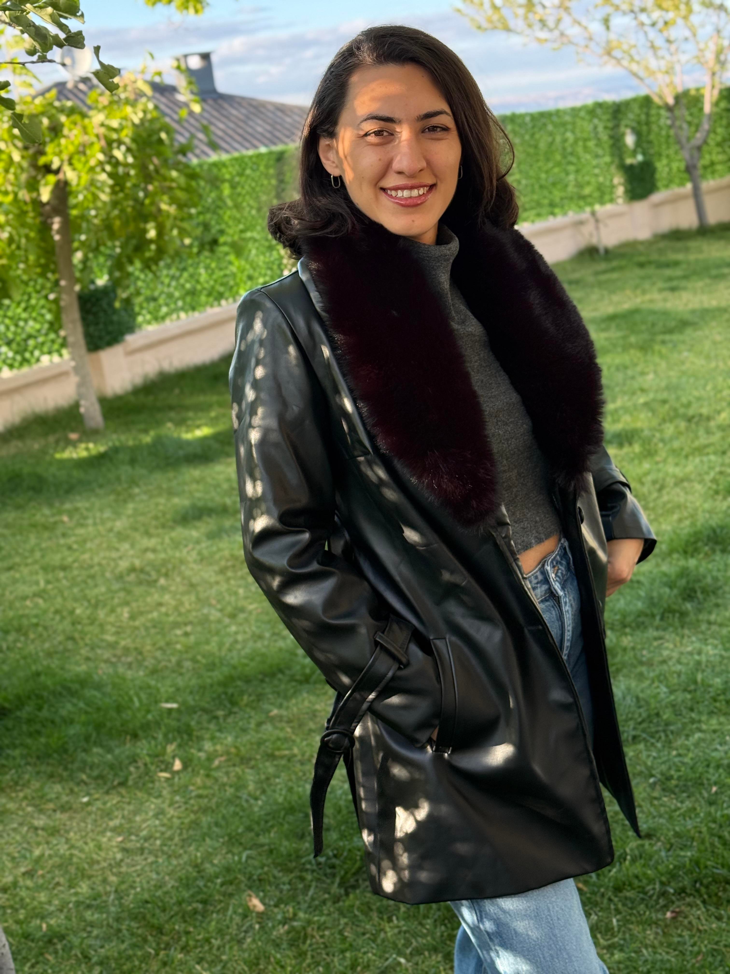 Siyah astarlı suni deri kaban 
