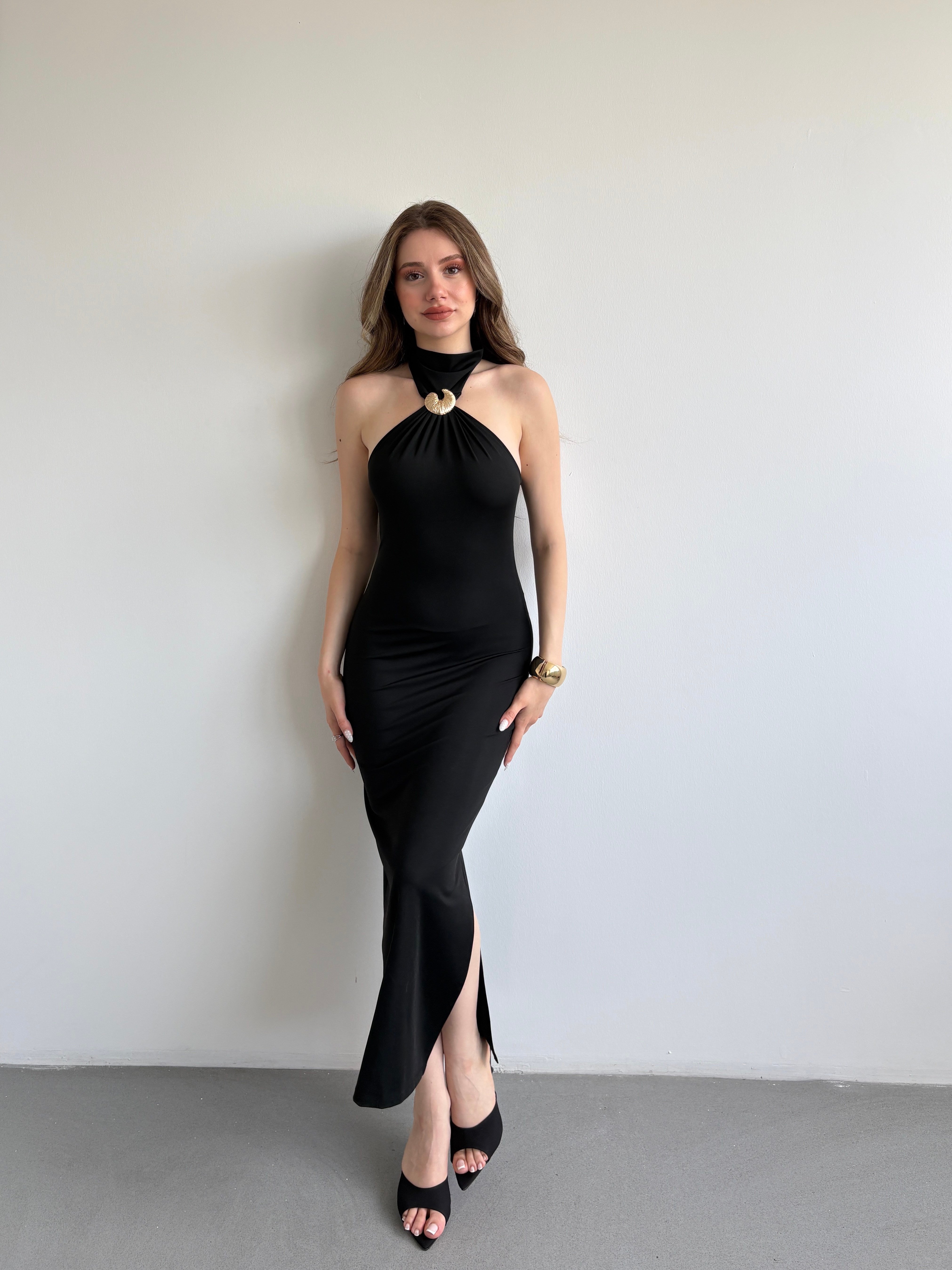 Aksesuarlı Halter Elbise