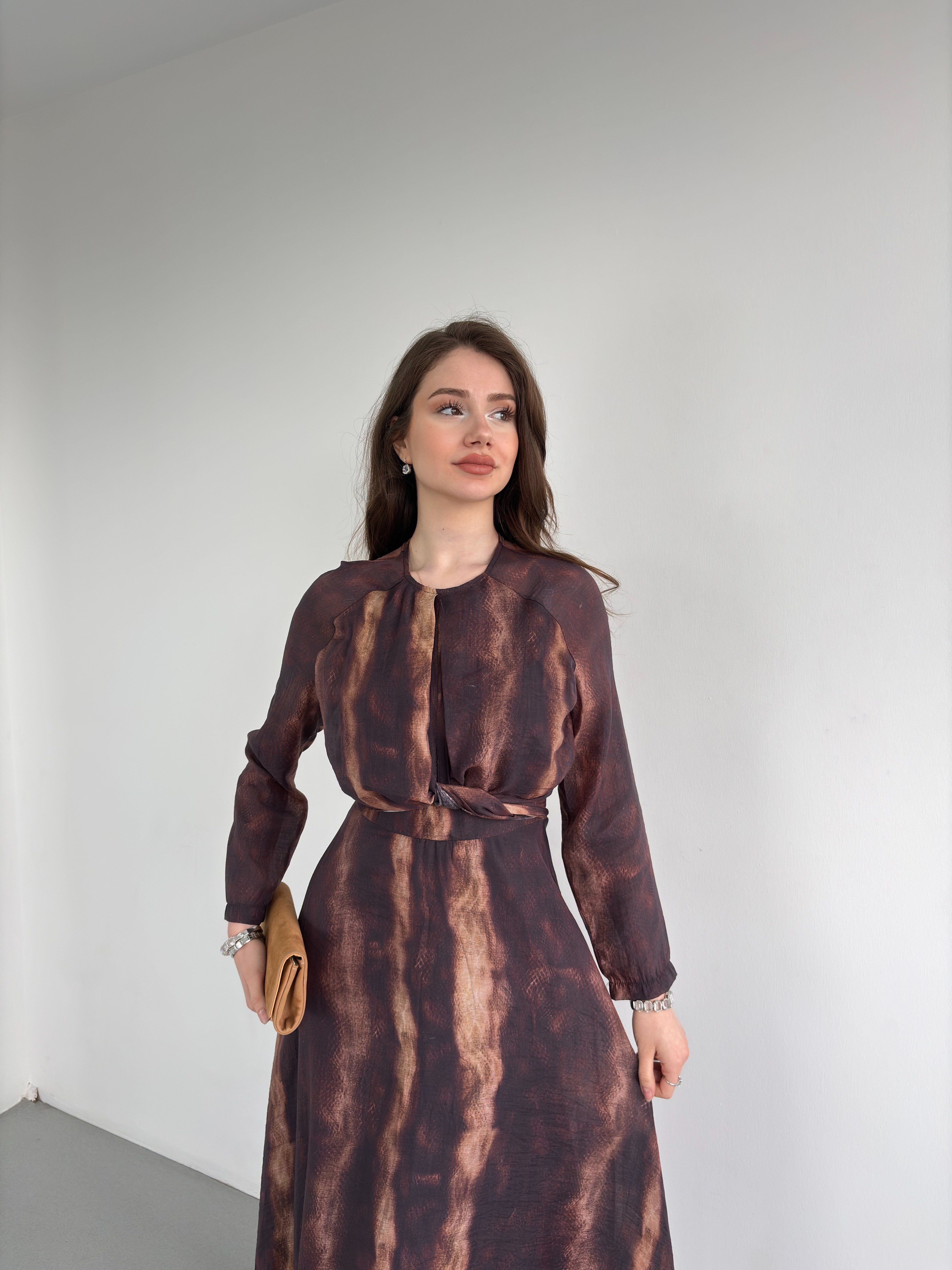 Bel Bağlama Detaylı Maxi Elbise