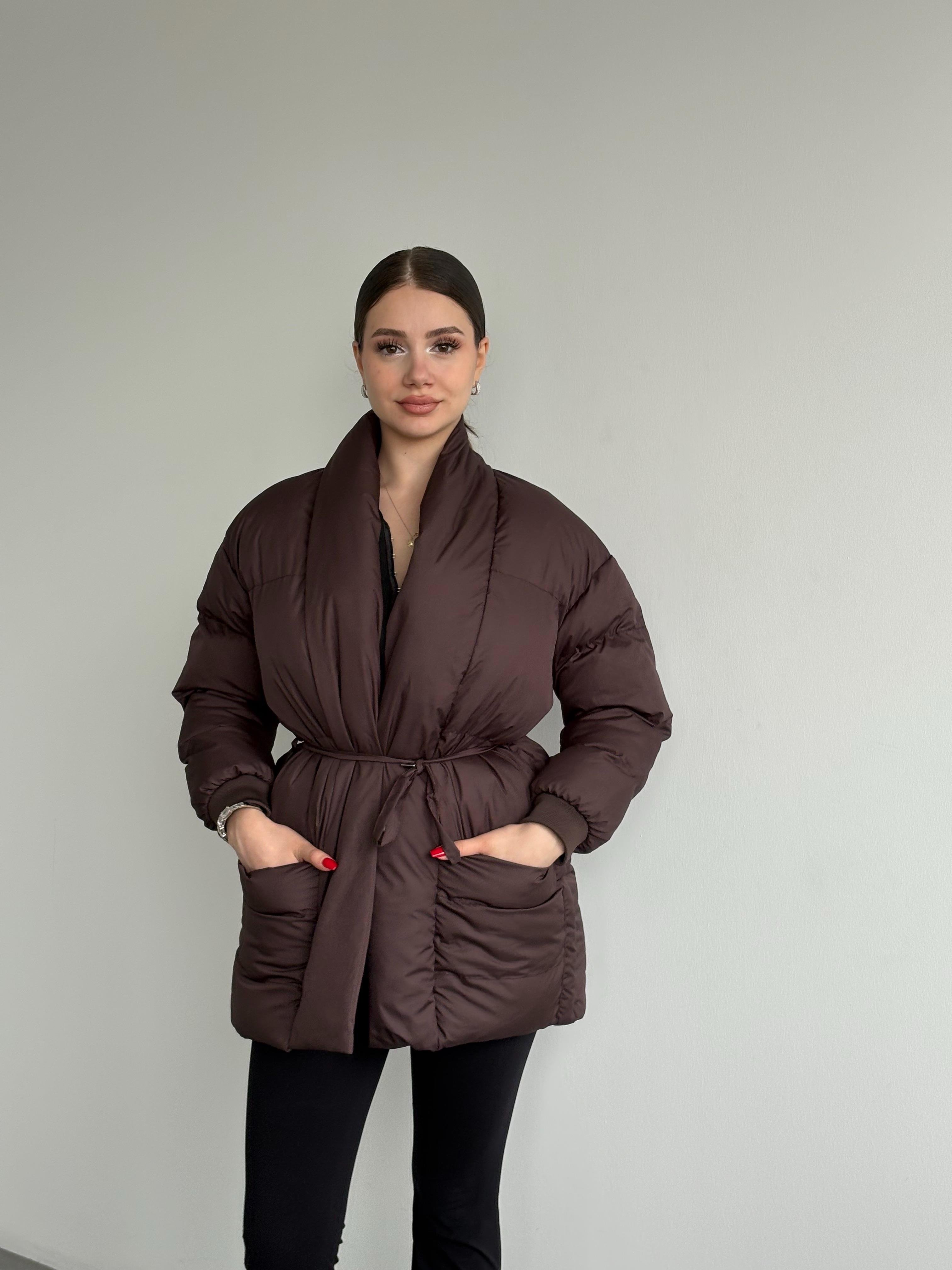 Bel Bağlamalı Şişme Mont 