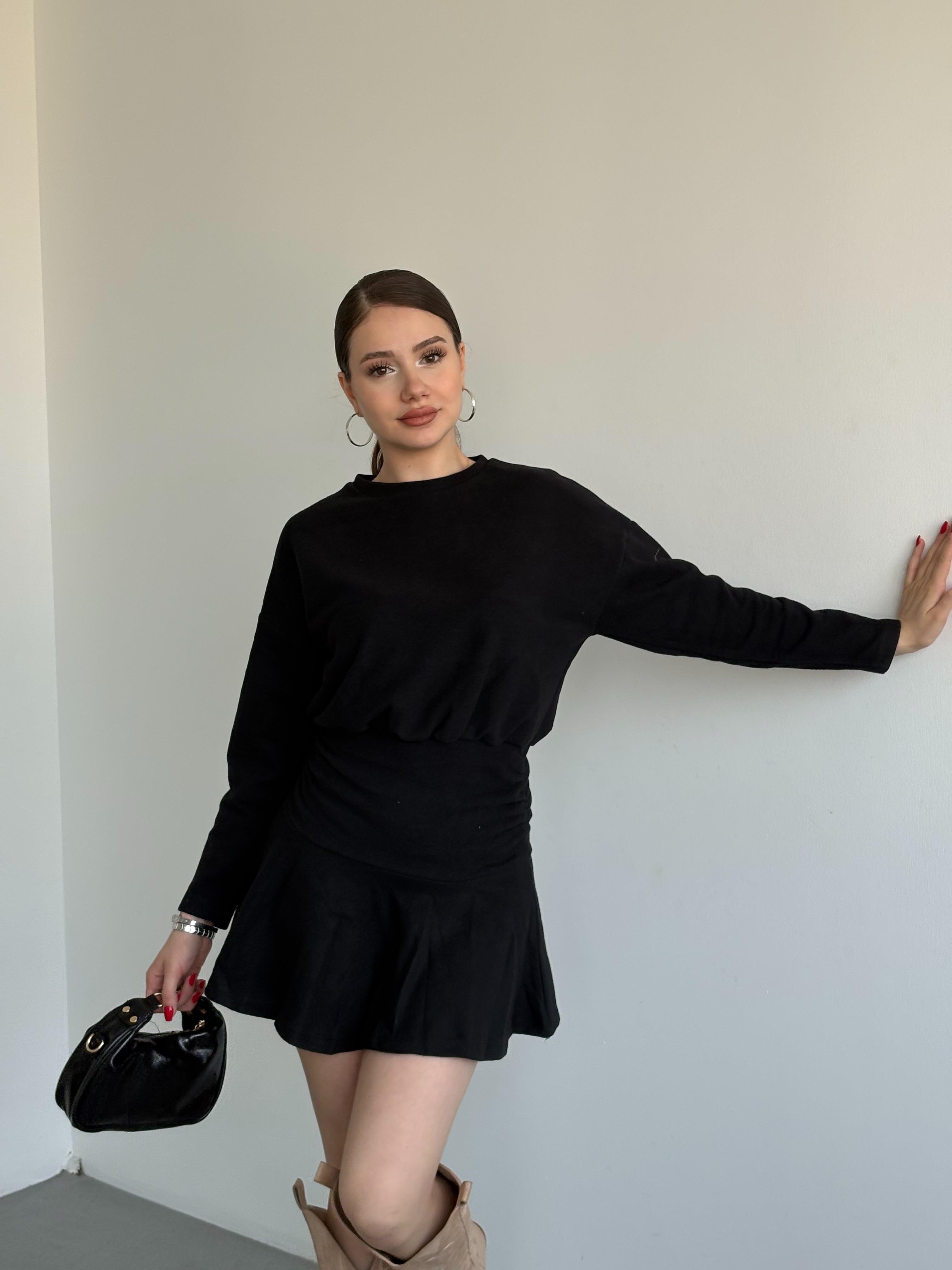 Bel Büzgülü Triko Elbise