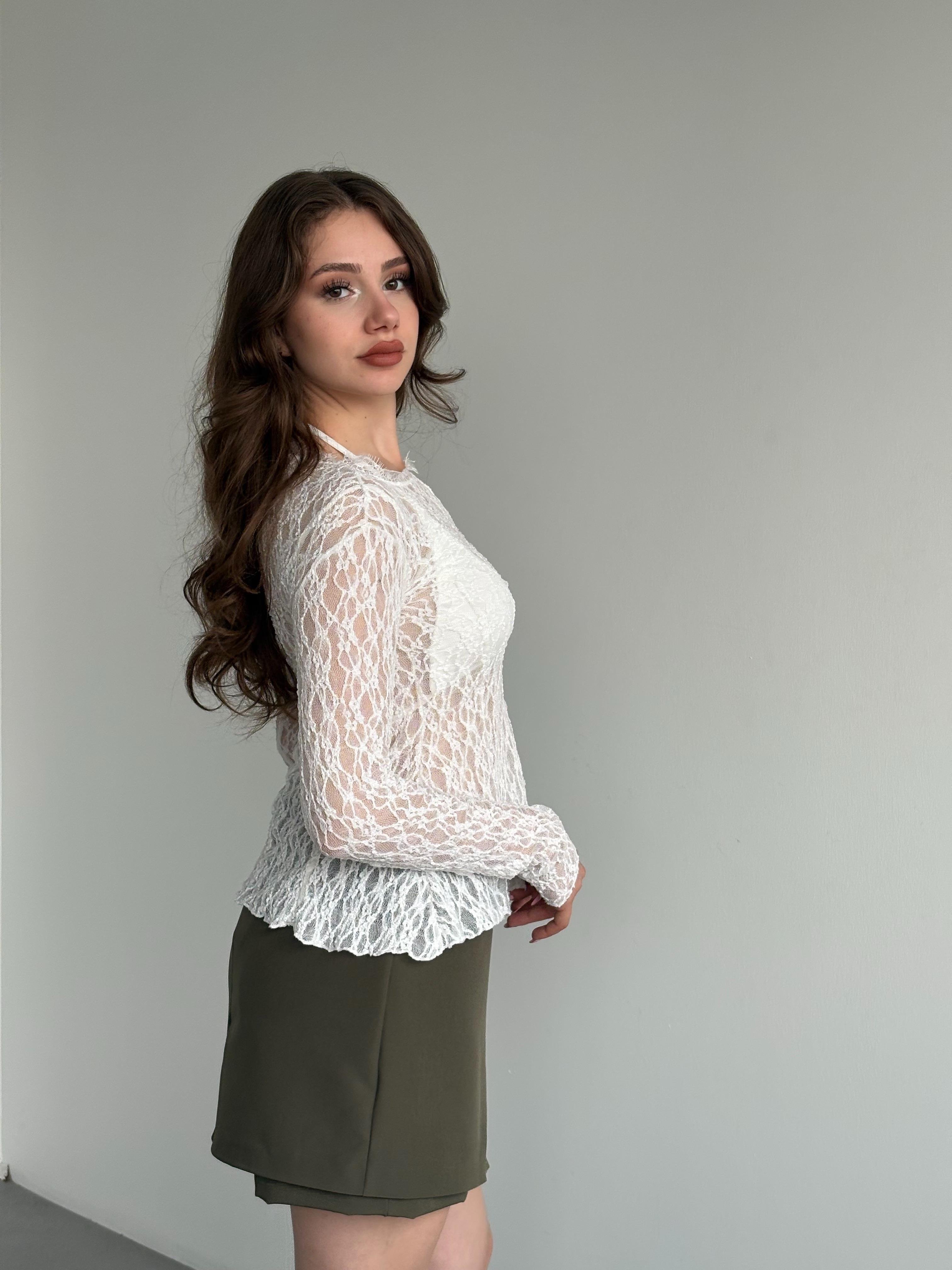 Bisiklet Yaka Dantel Bluz 