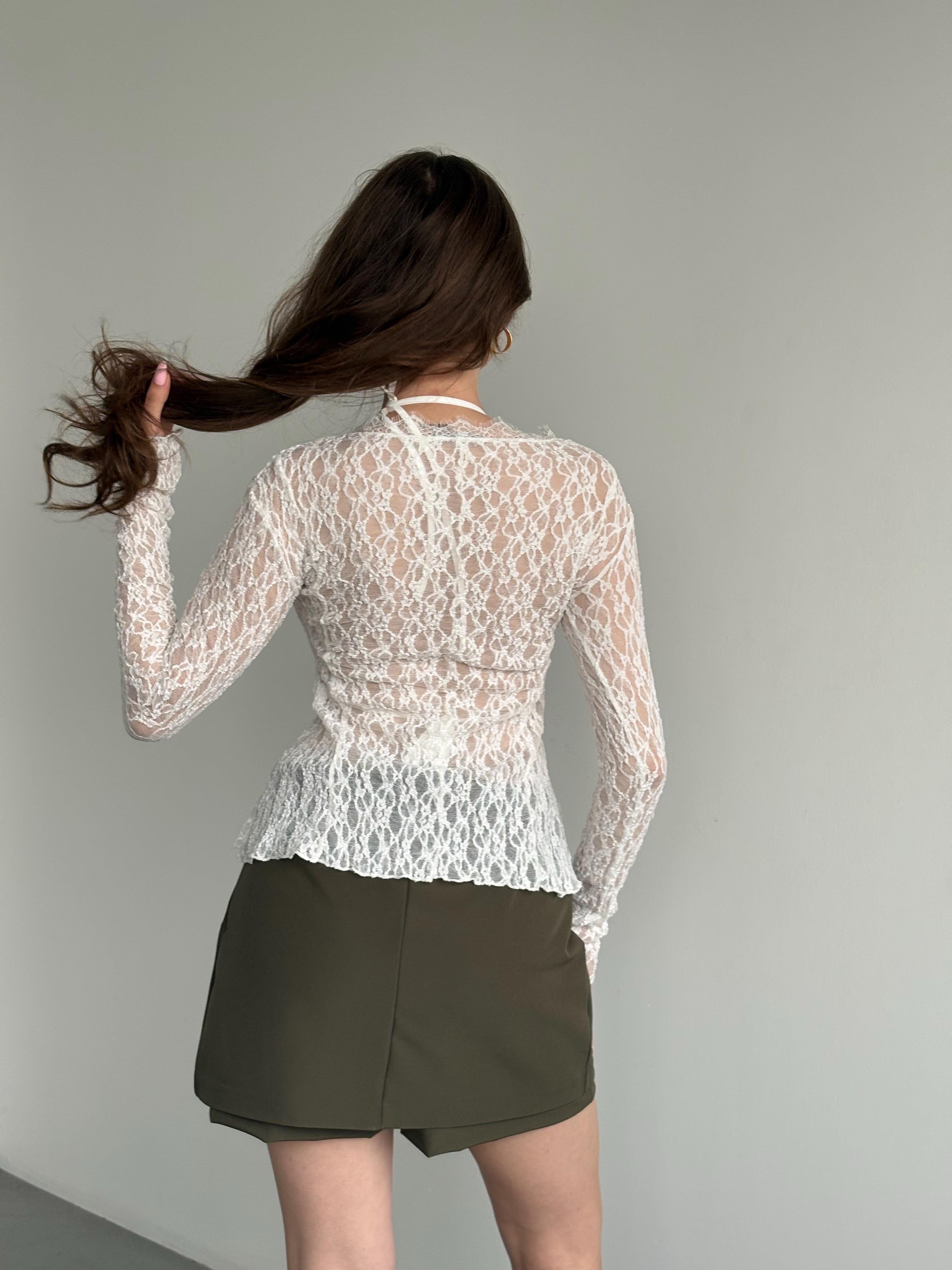 Bisiklet Yaka Dantel Bluz 