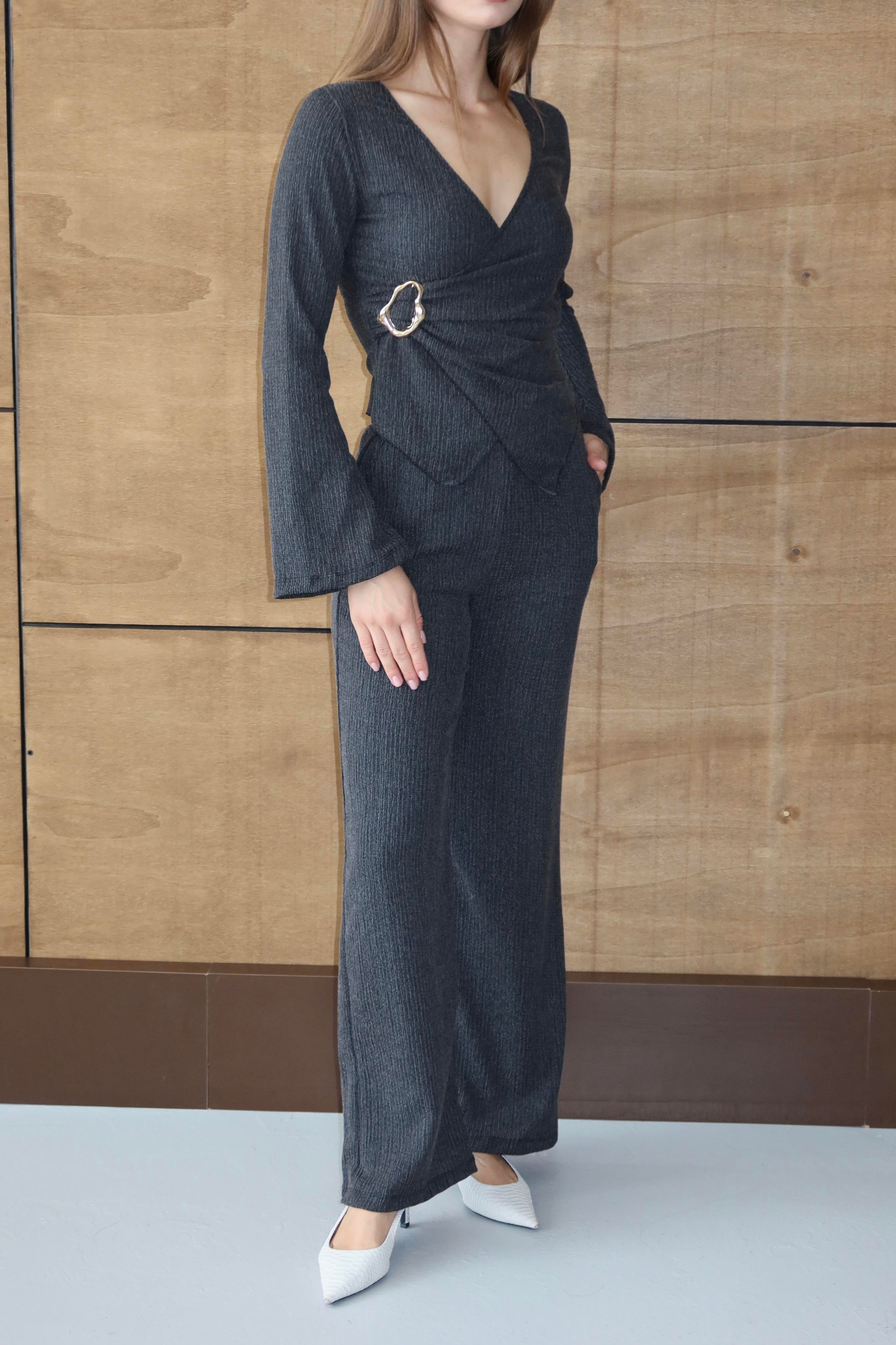 Bürümcük Tokalı Bluz Pantolon Takım