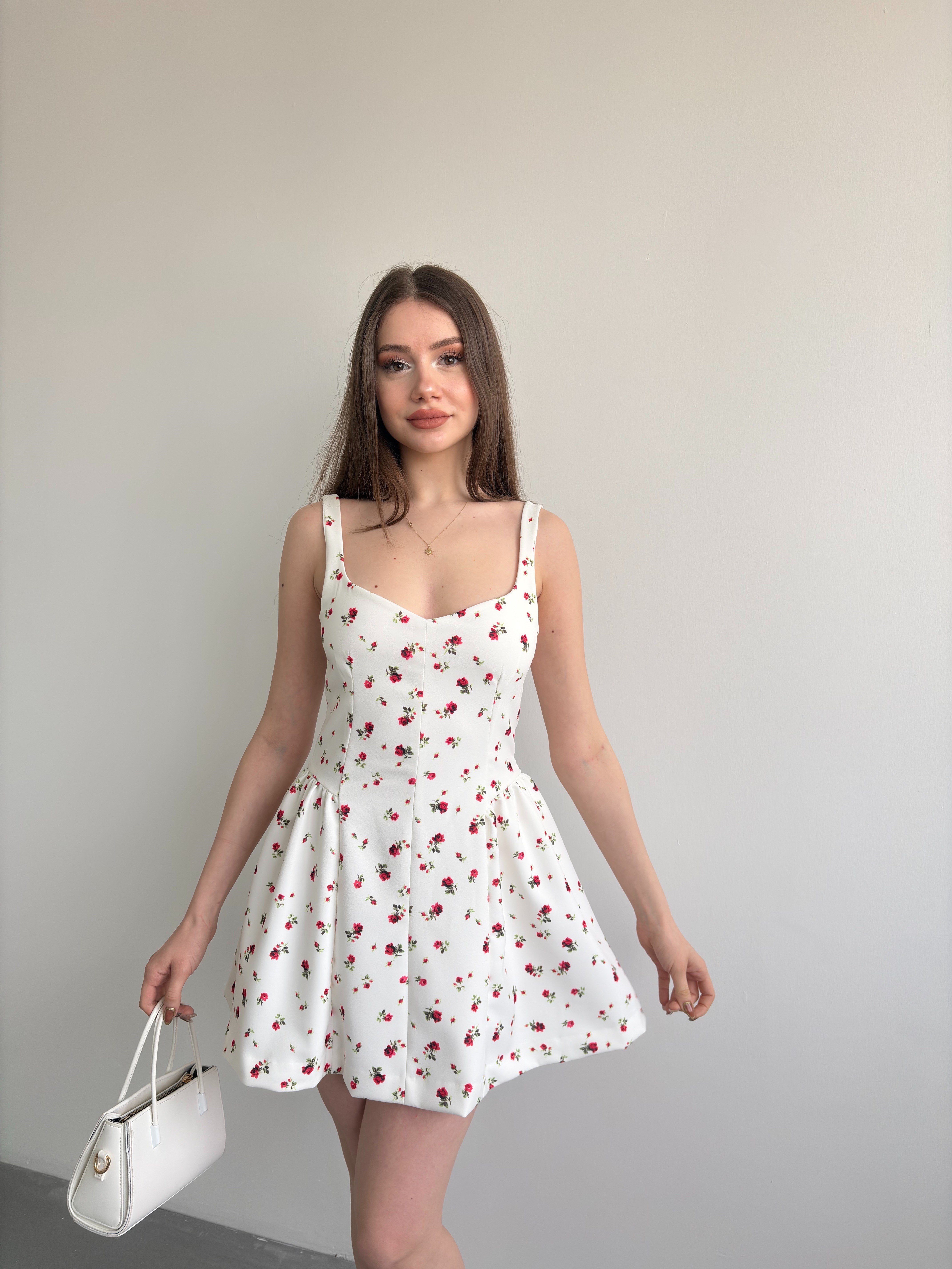 Çicekli Askılı Mini Elbise