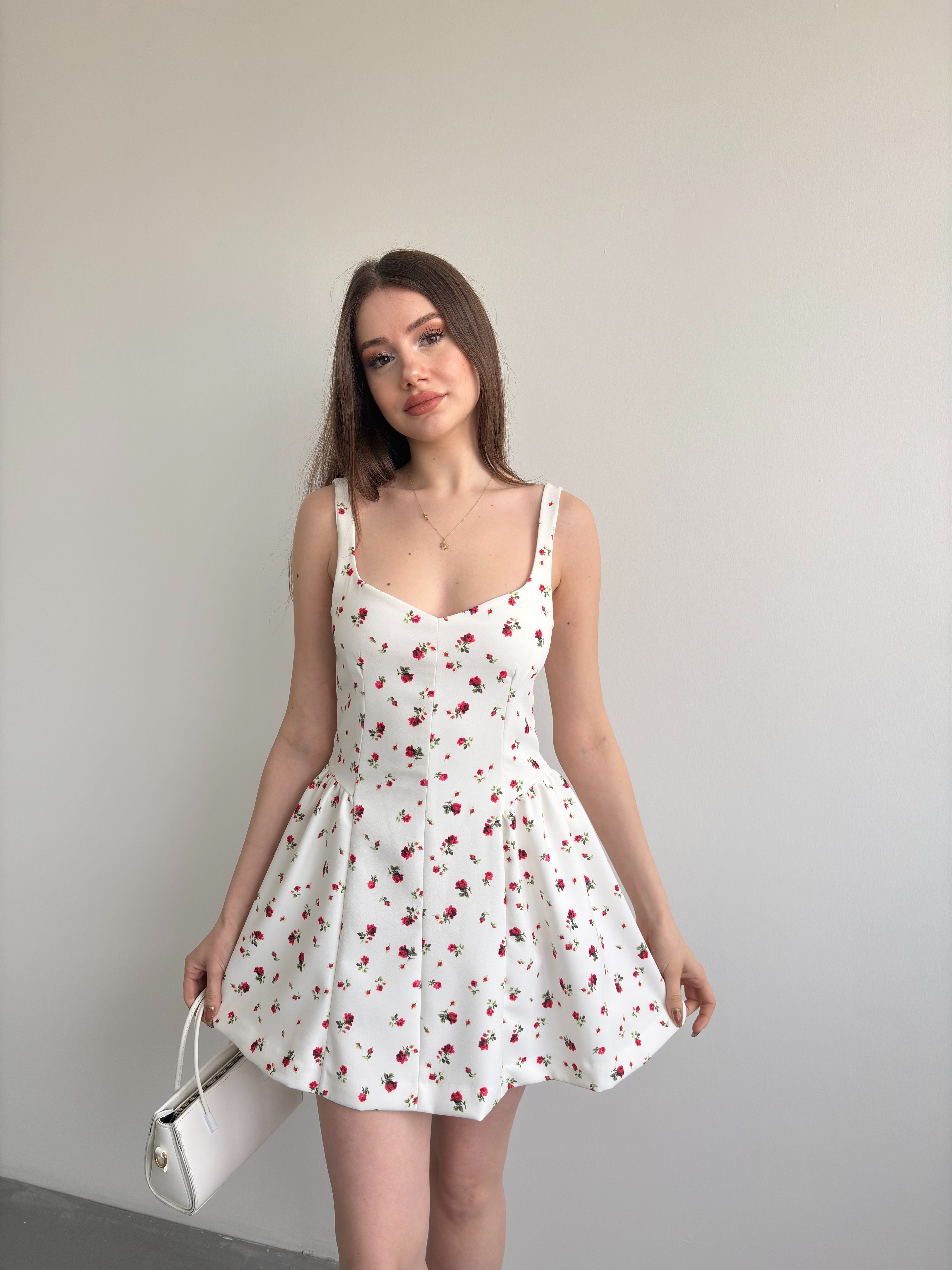 Çicekli Askılı Mini Elbise