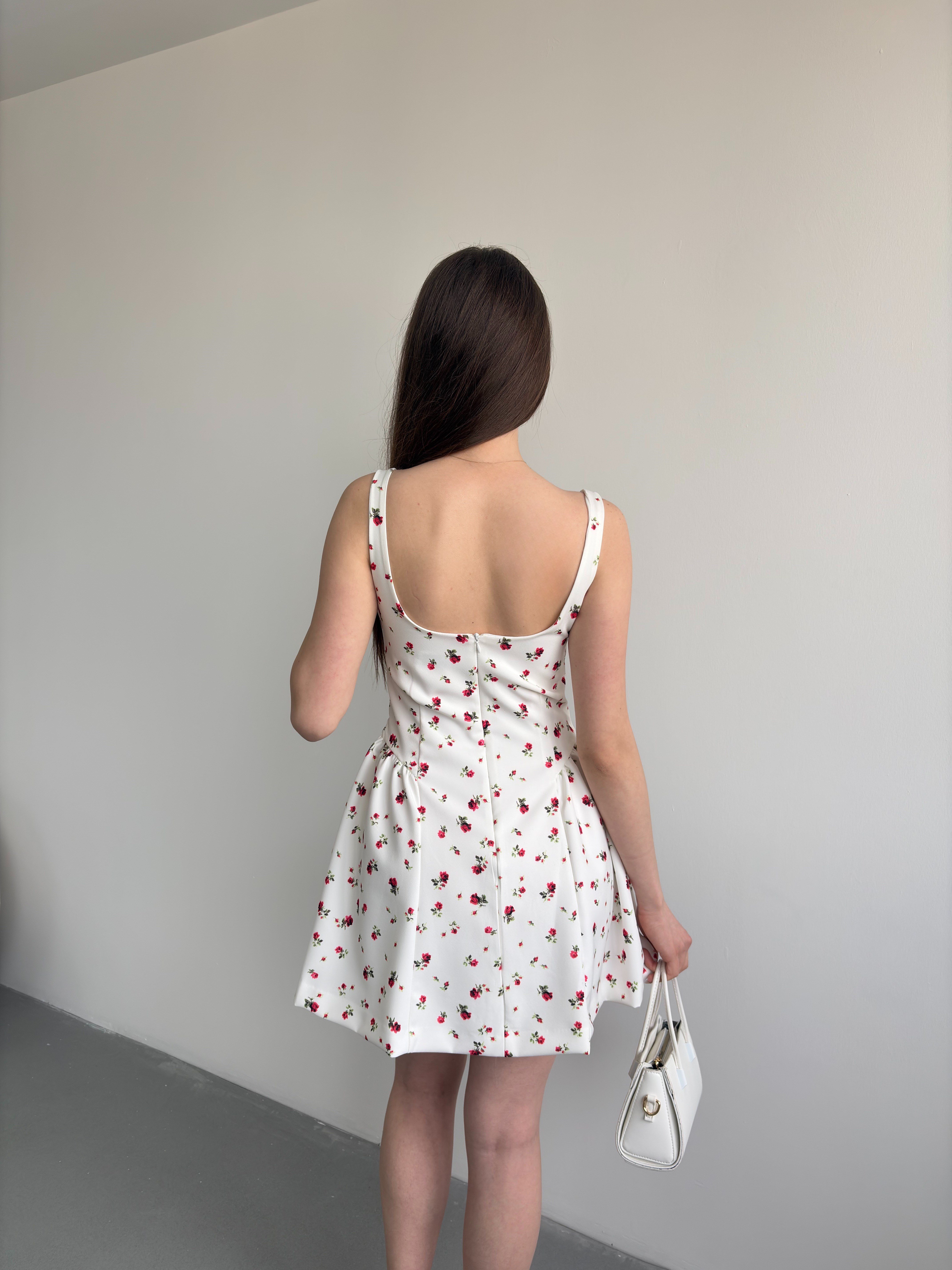 Çicekli Askılı Mini Elbise