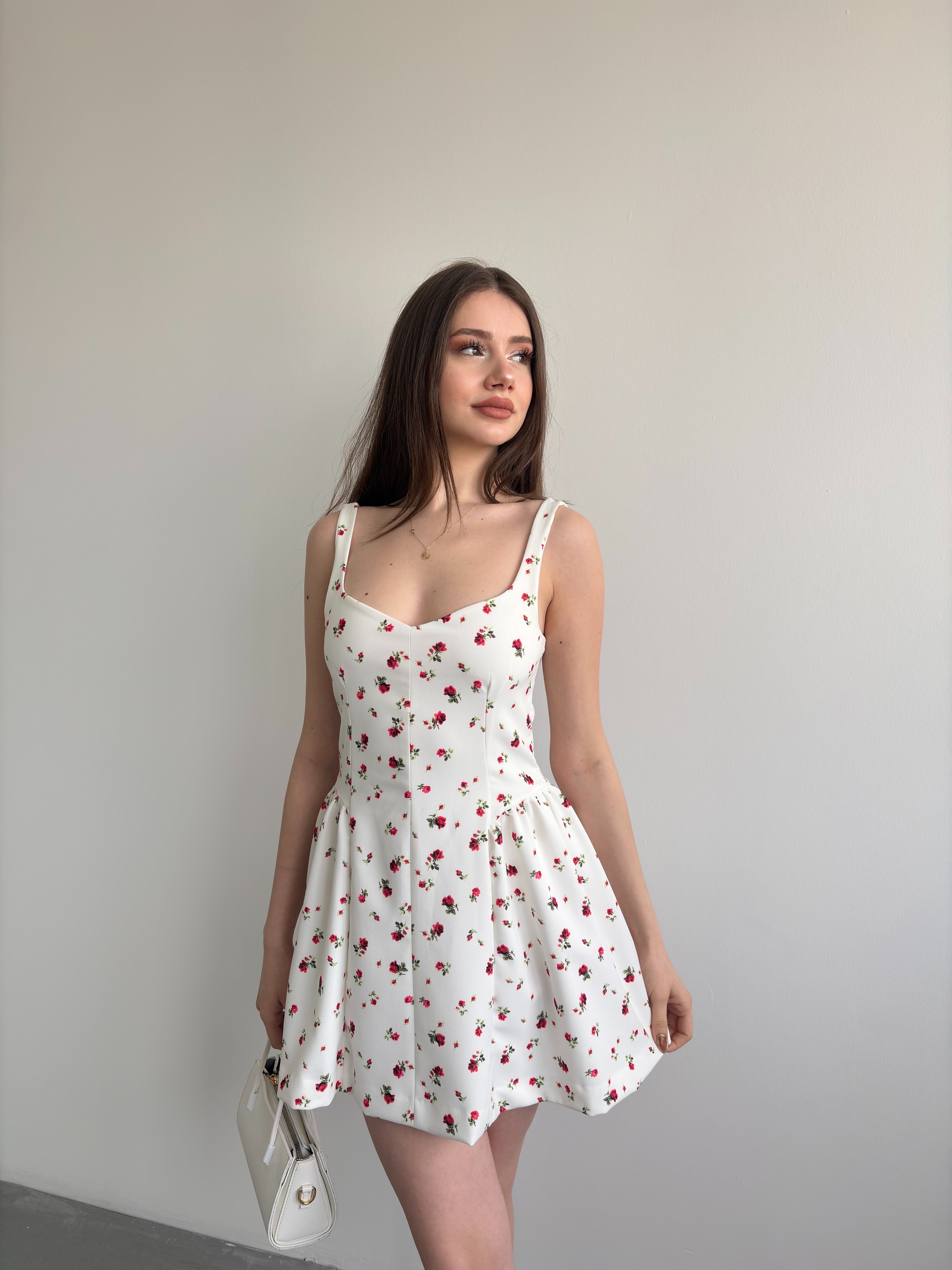 Çicekli Askılı Mini Elbise