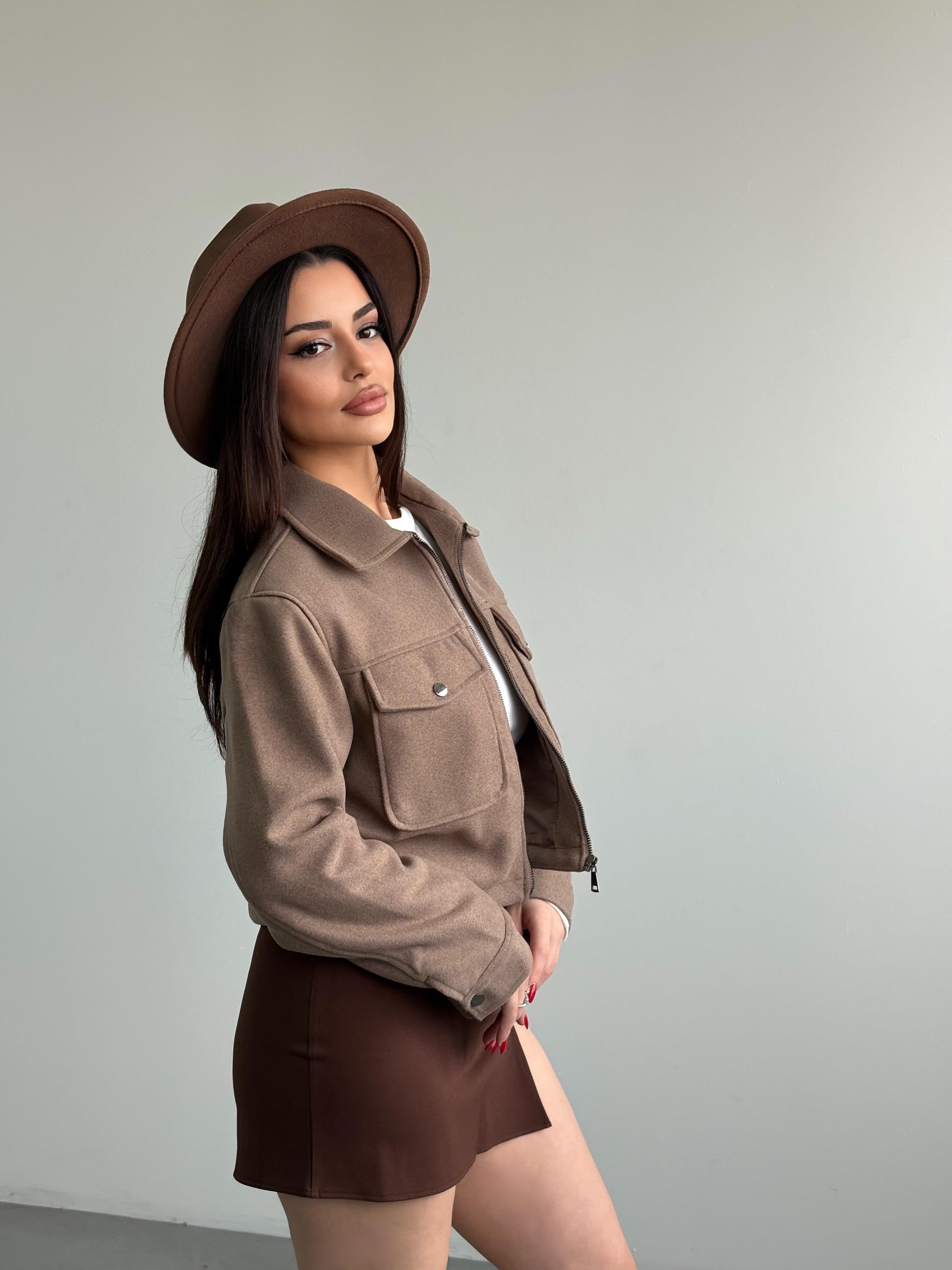 Crop Kesim Cepli Ceket