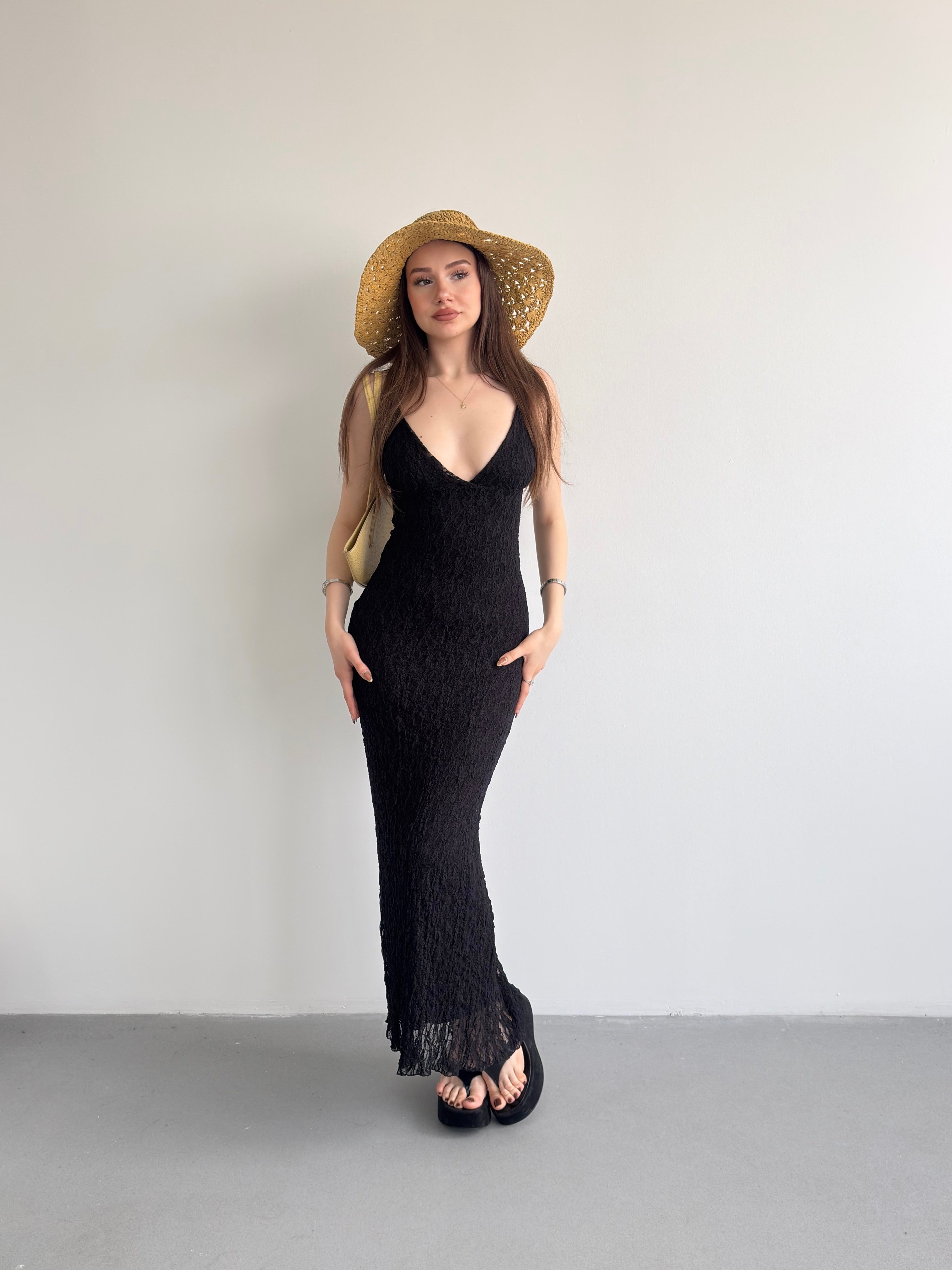 Dantel Askılı Uzun Elbise