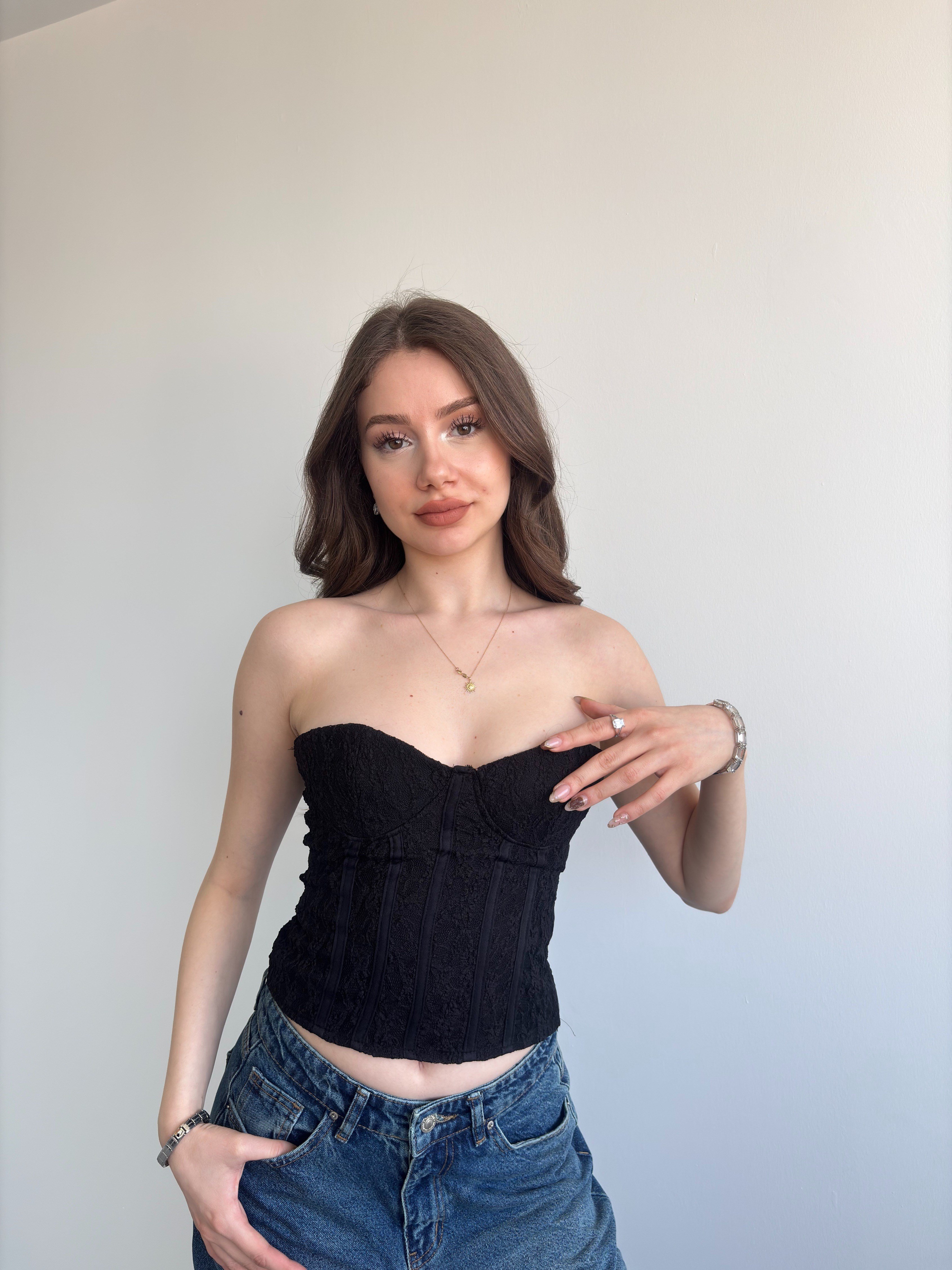 Dantel Korseli Büstiyer