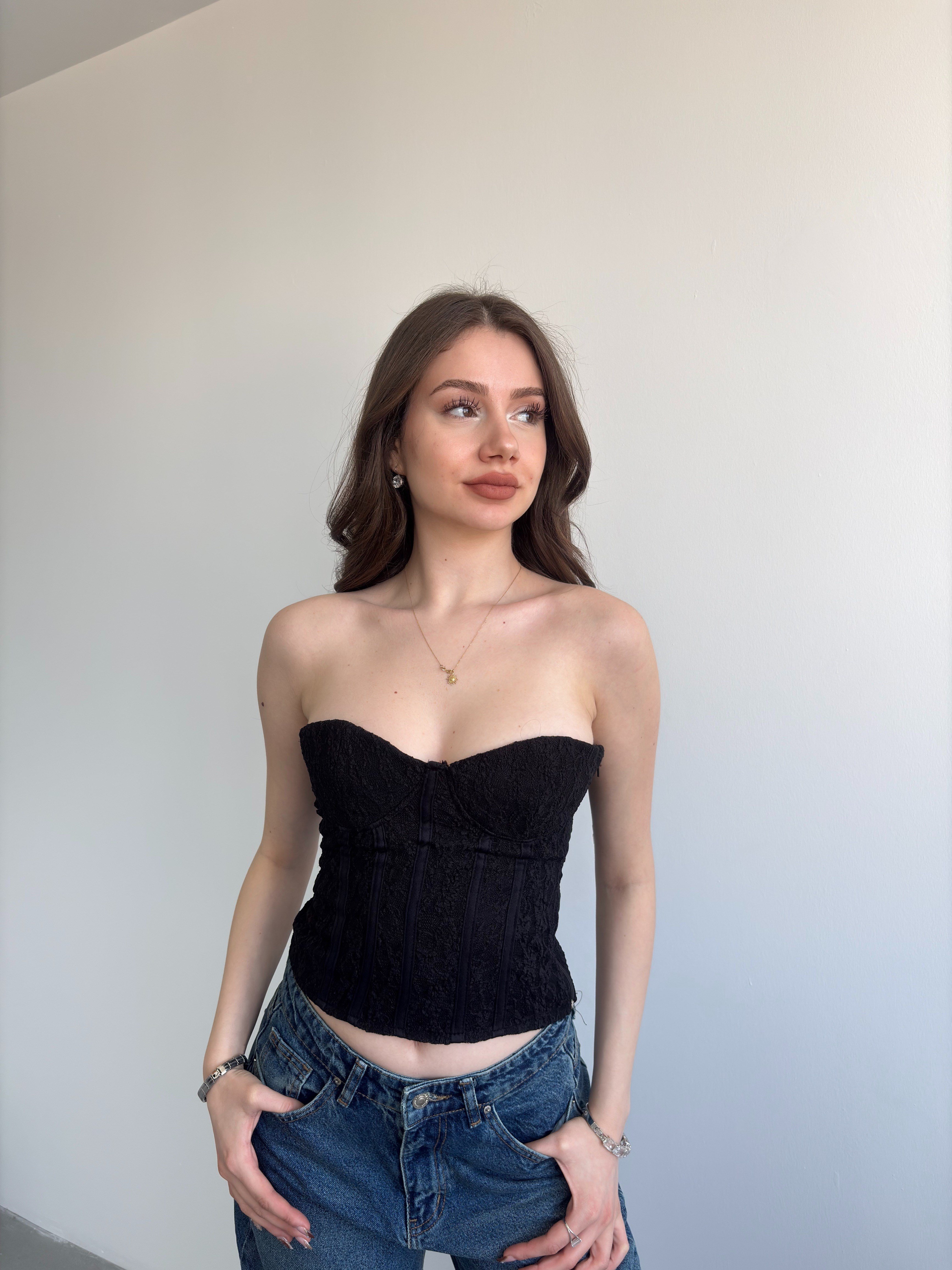 Dantel Korseli Büstiyer