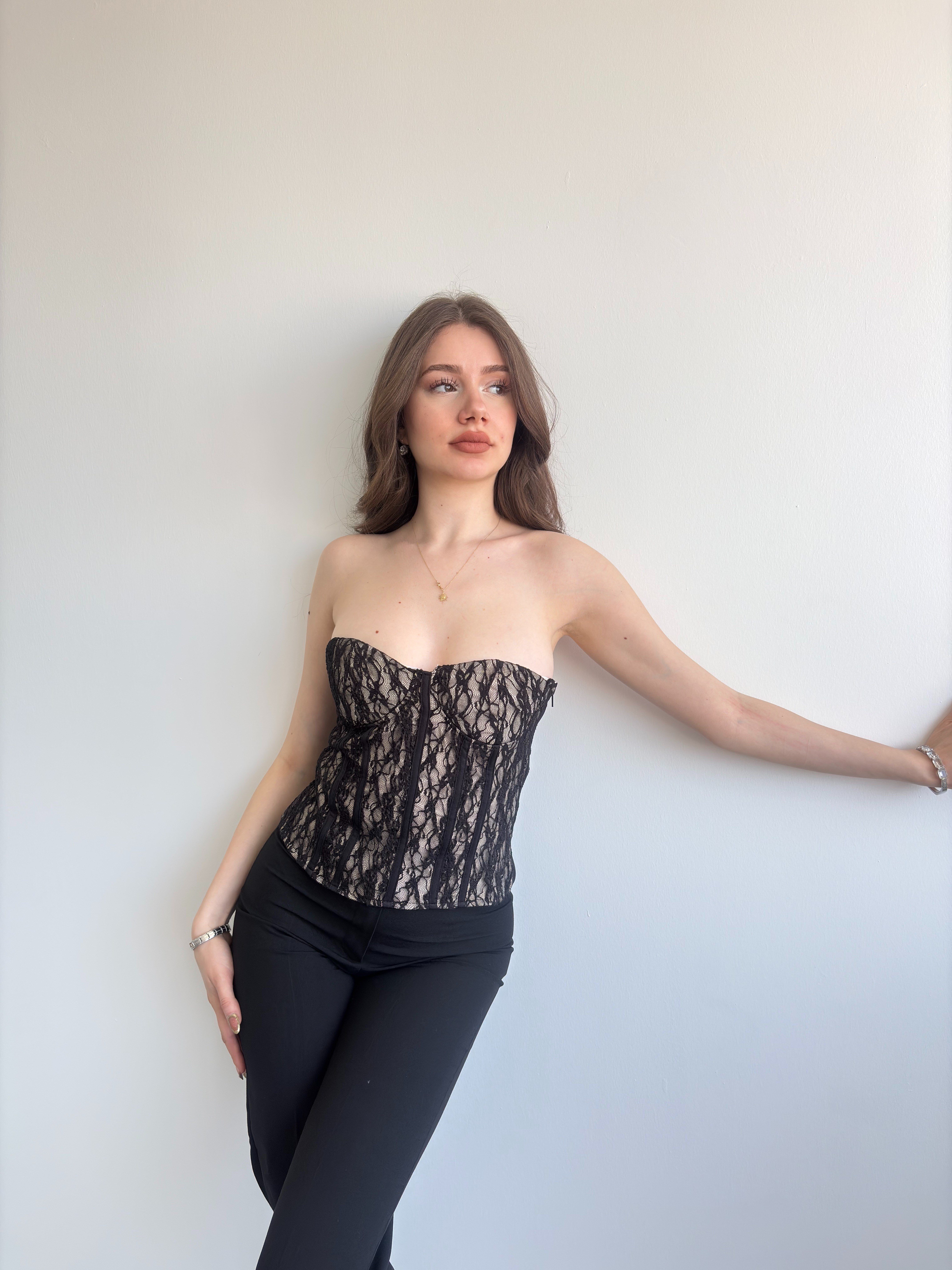 Dantel Korseli Büstiyer