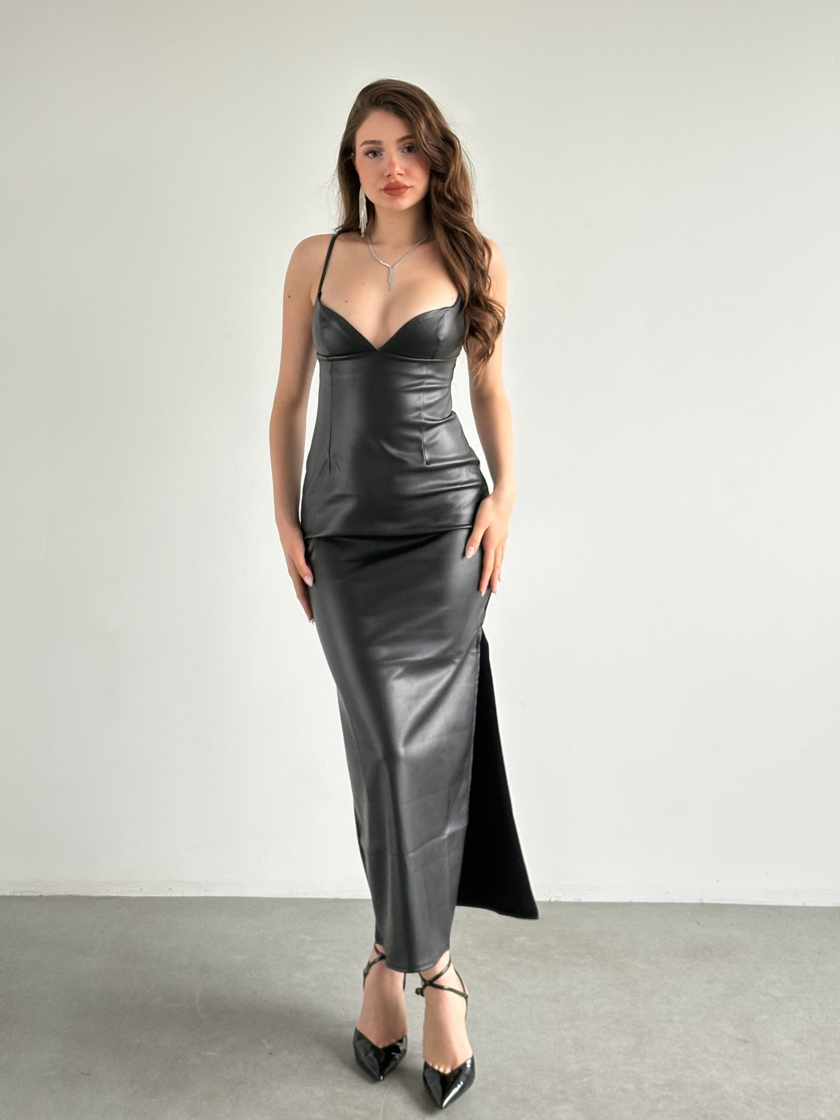 Deri Uzun Elbise