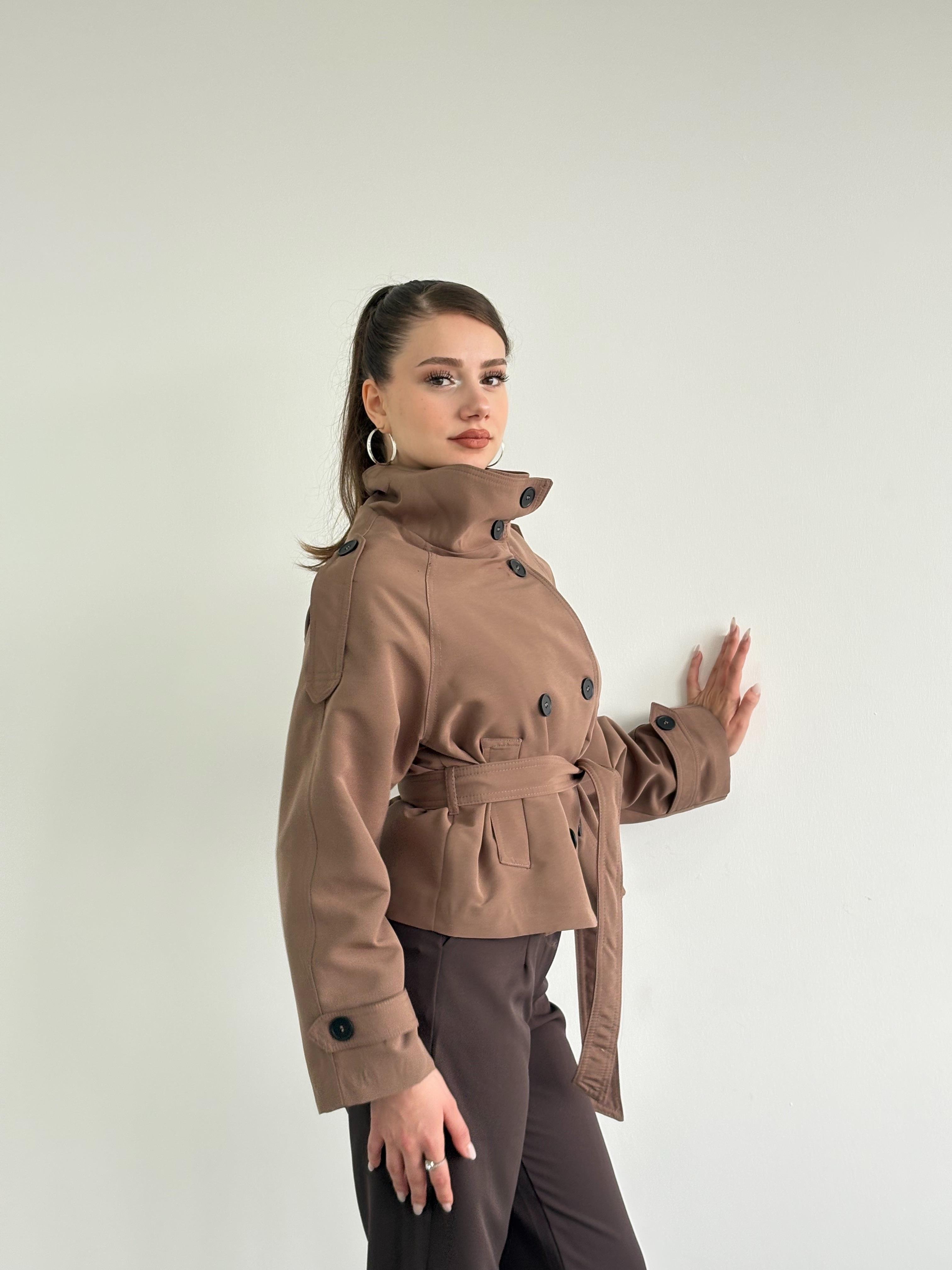 Düğme Astarlı Trençkot 