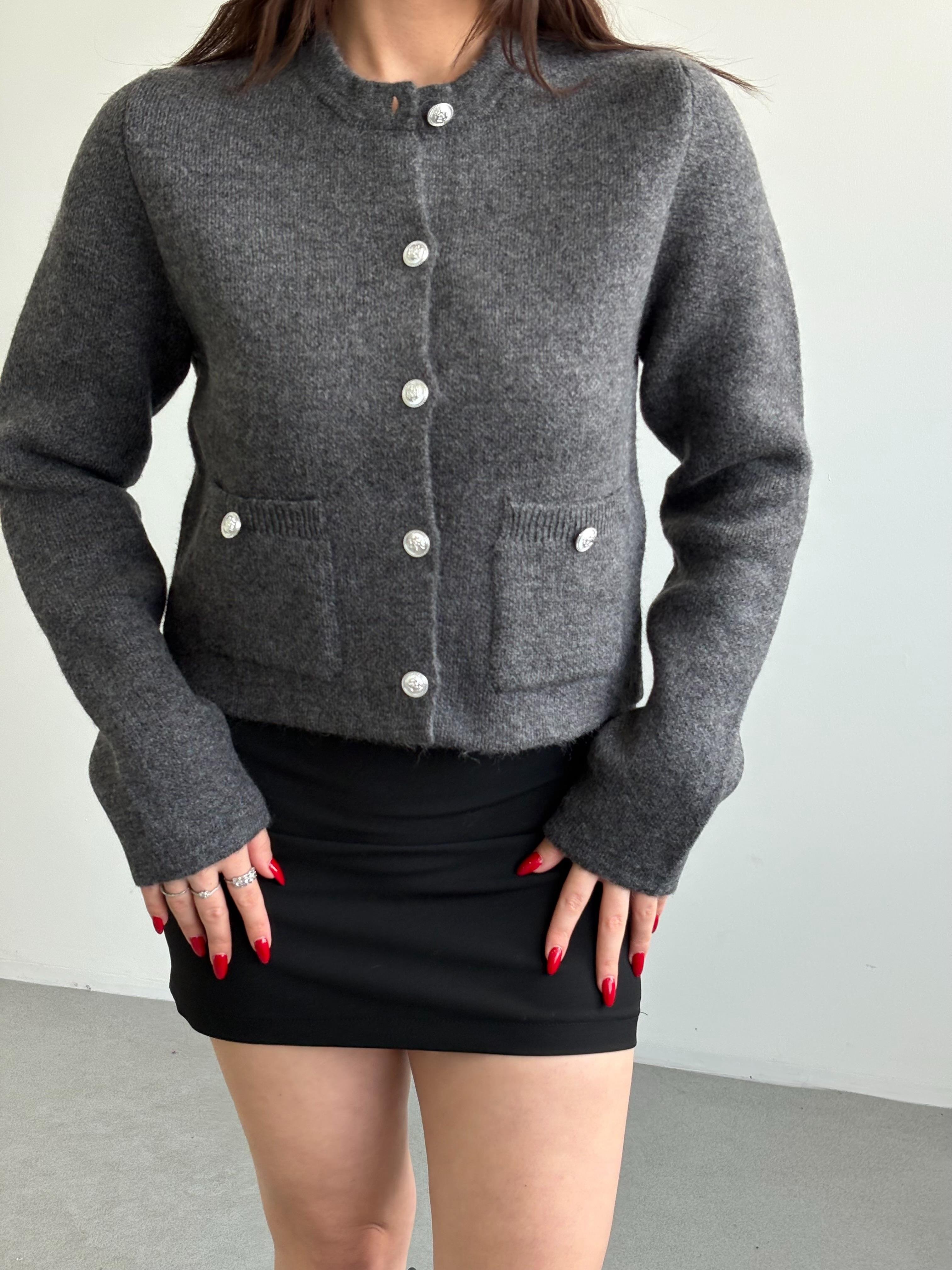 Düğmeli Triko Hırka