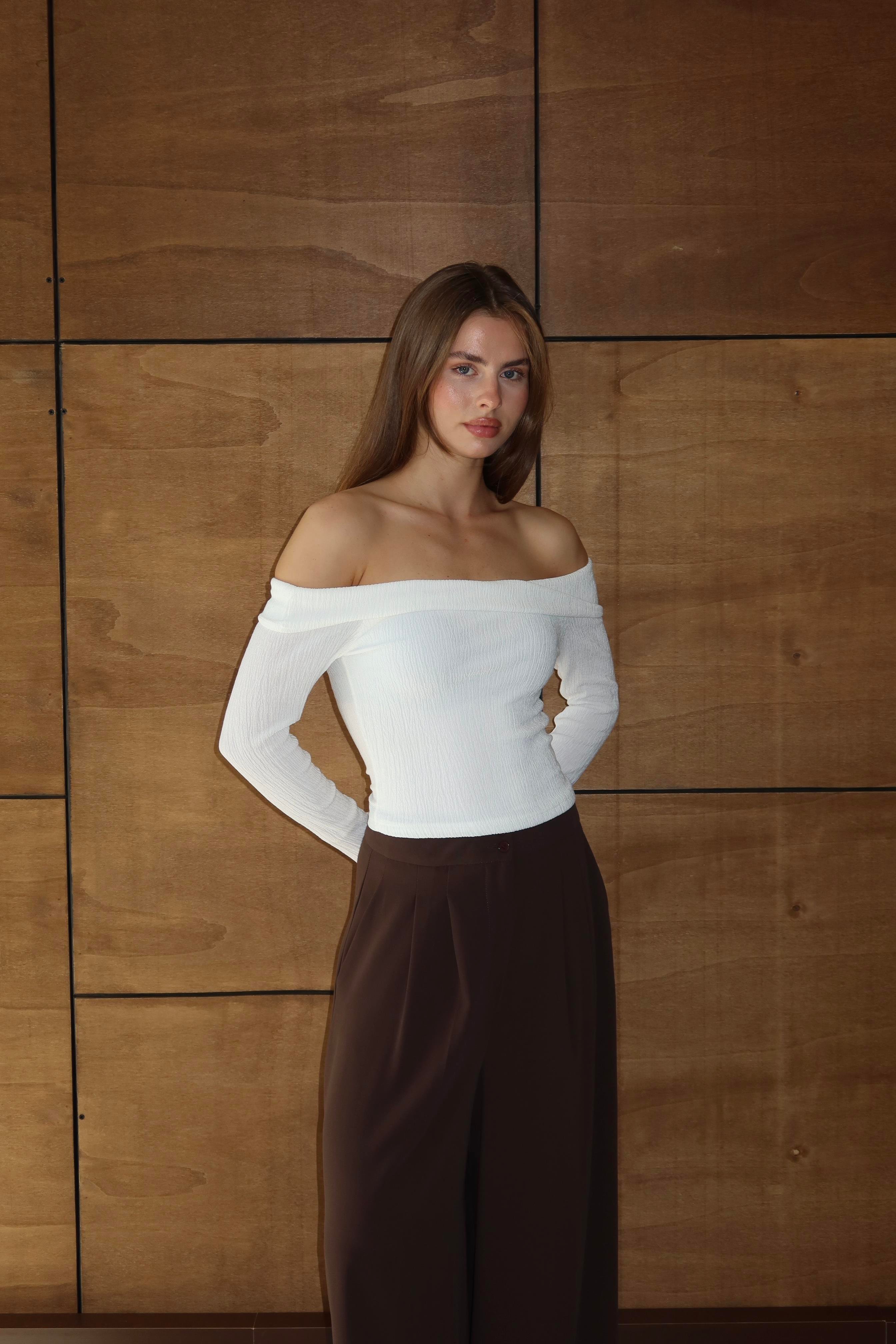 Fitilli Uzun Kollu Crop Beyaz 