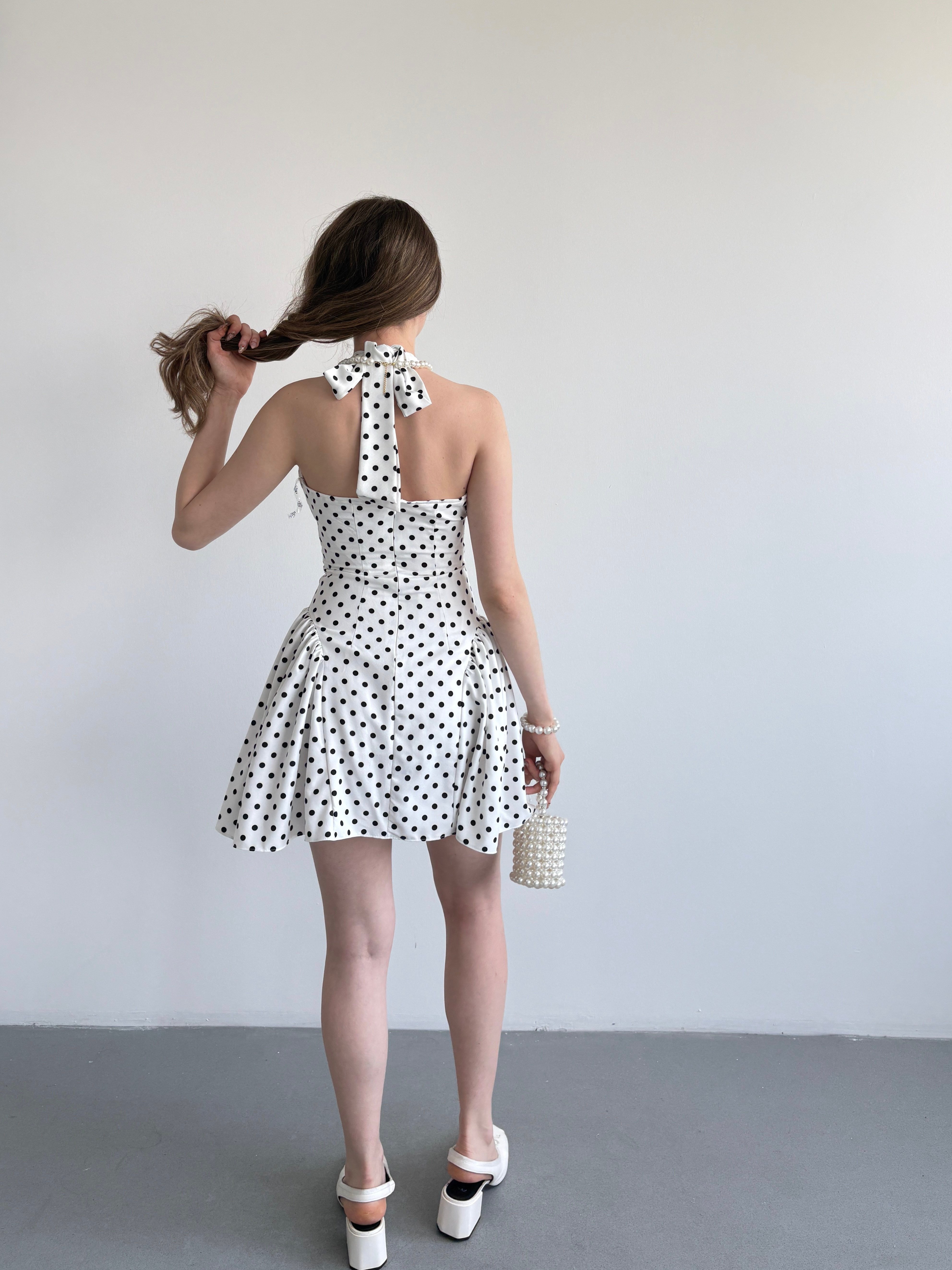 Halter Bağlamalı Puantiyeli Elbise