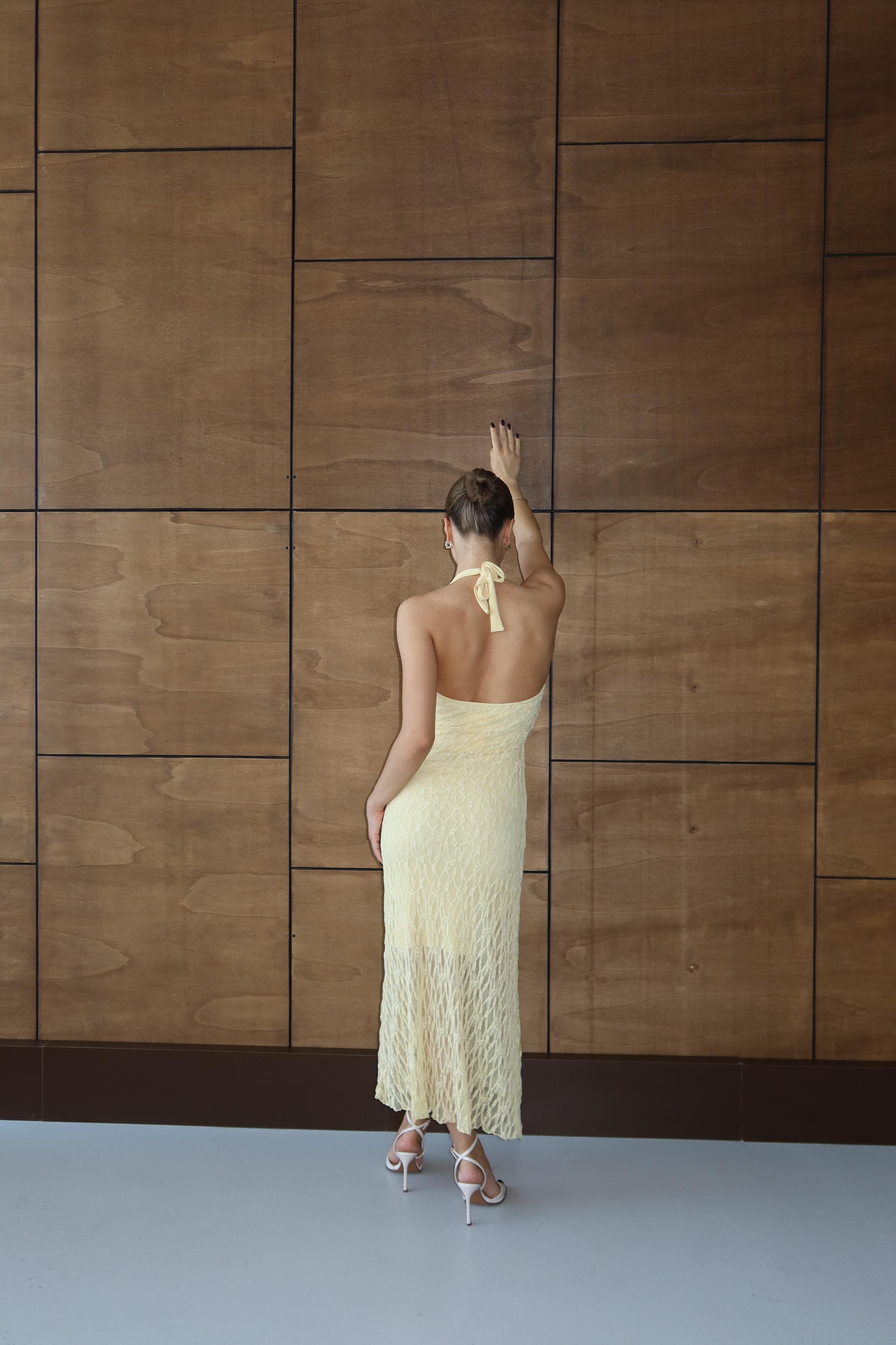 Halter Dantelli Elbise Sarı