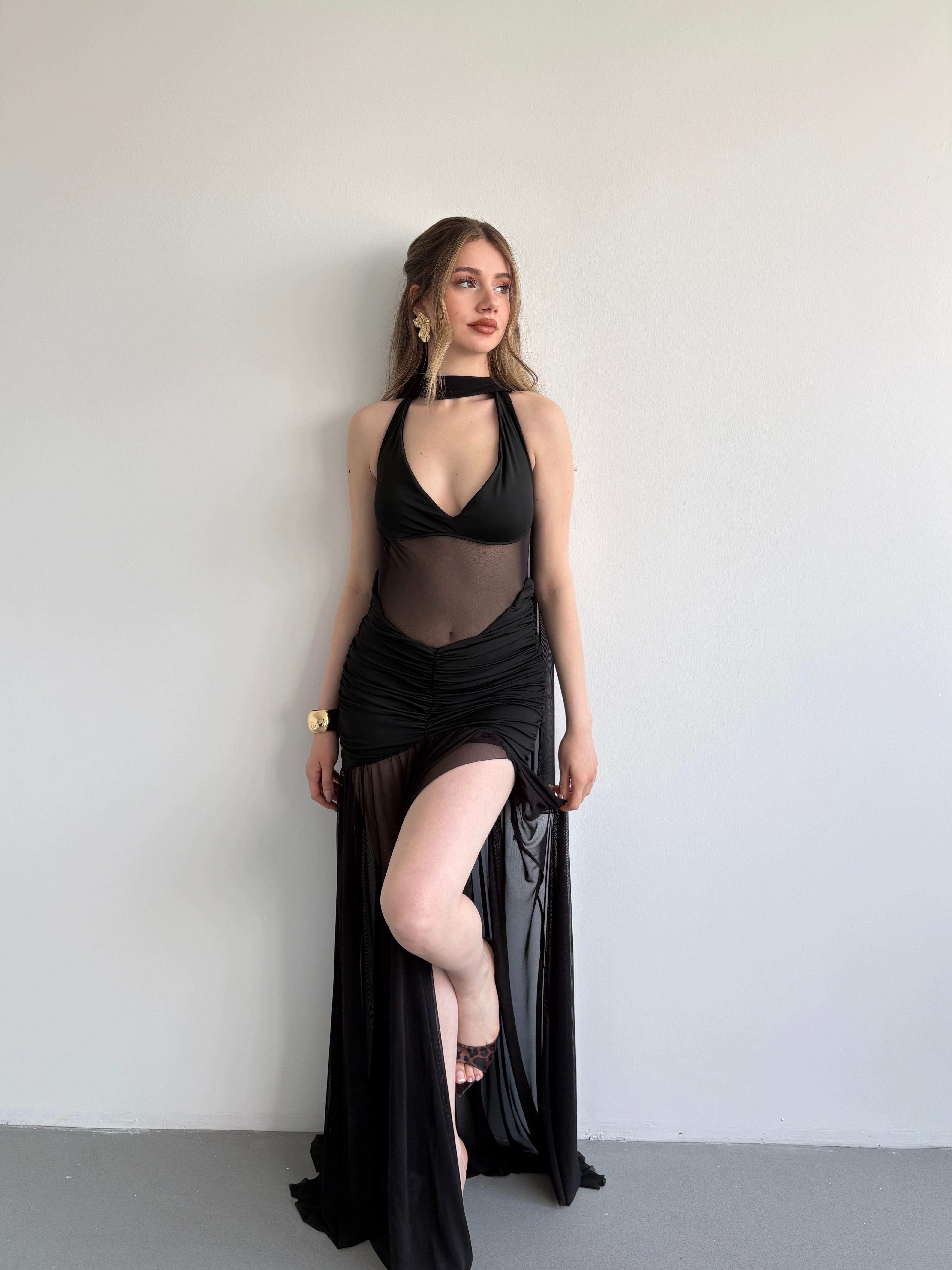 Halter Şallı Transparan Elbise