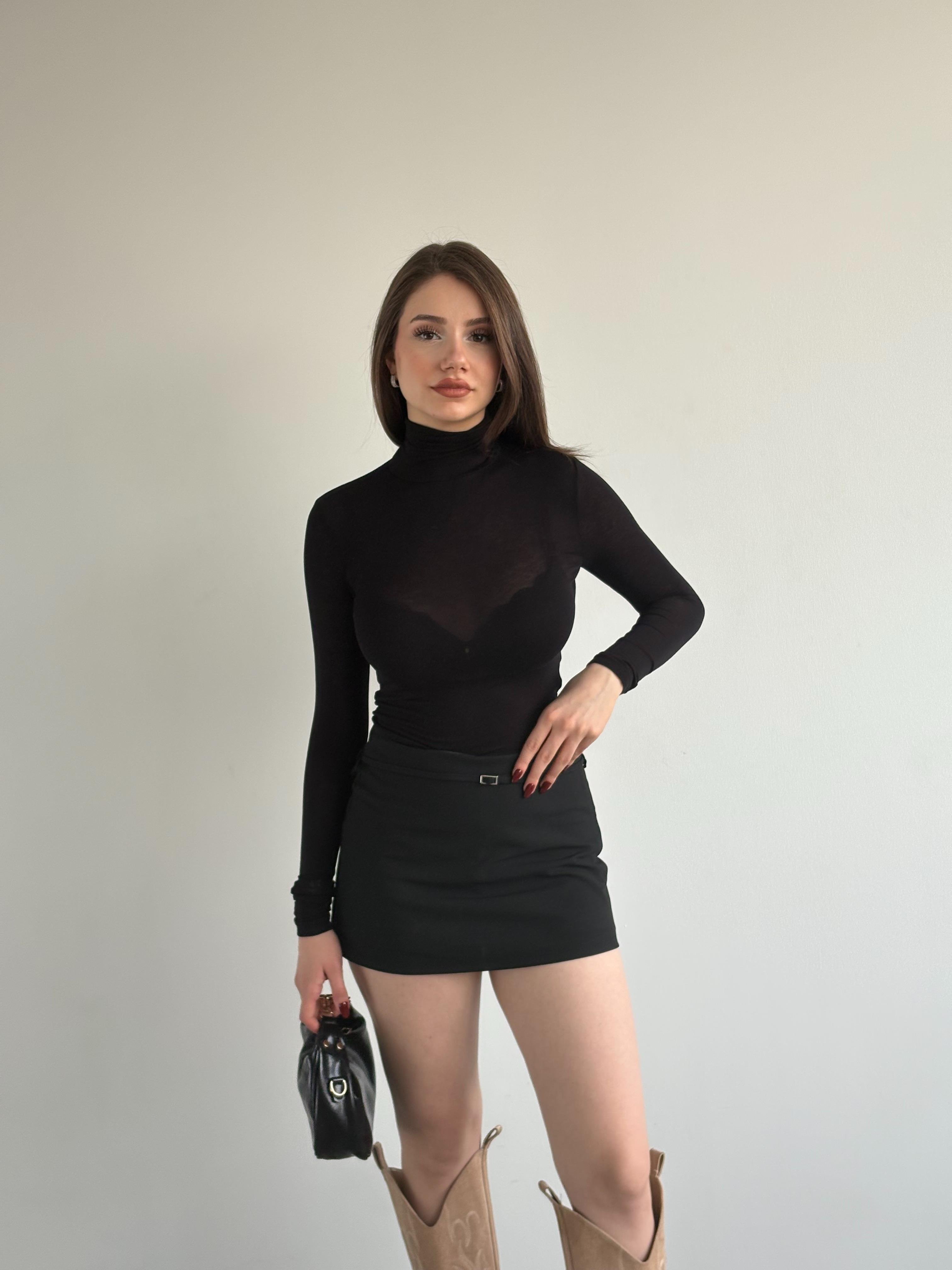 İnce Kemerli Şort Etek