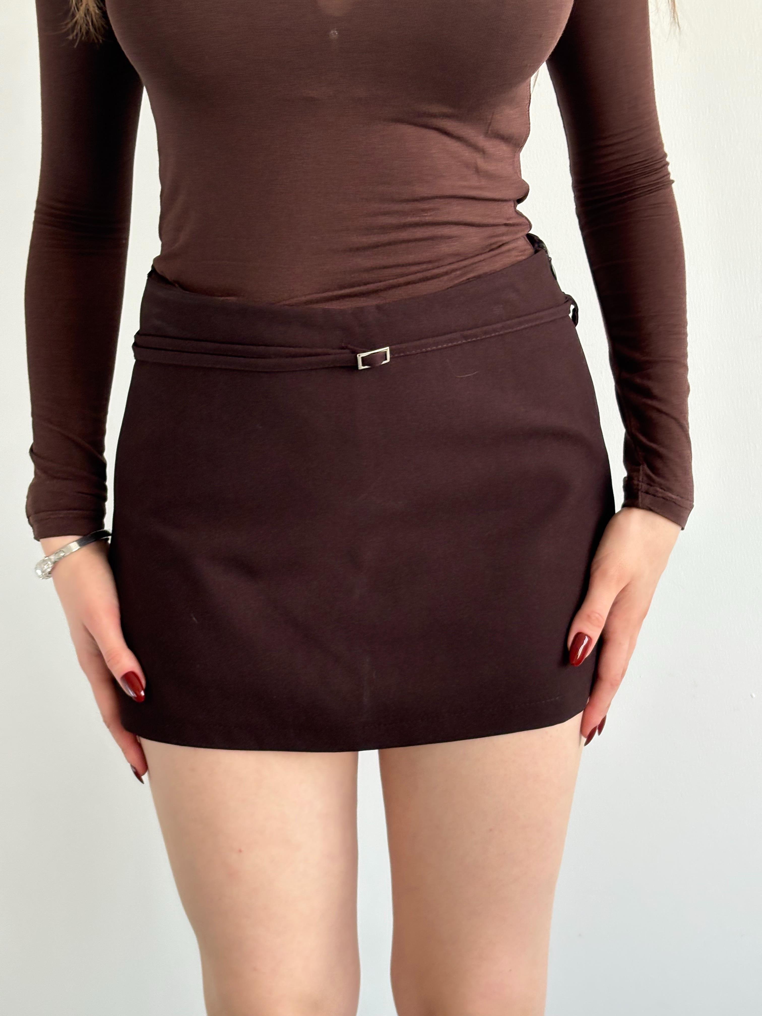 İnce Kemerli Şort Etek