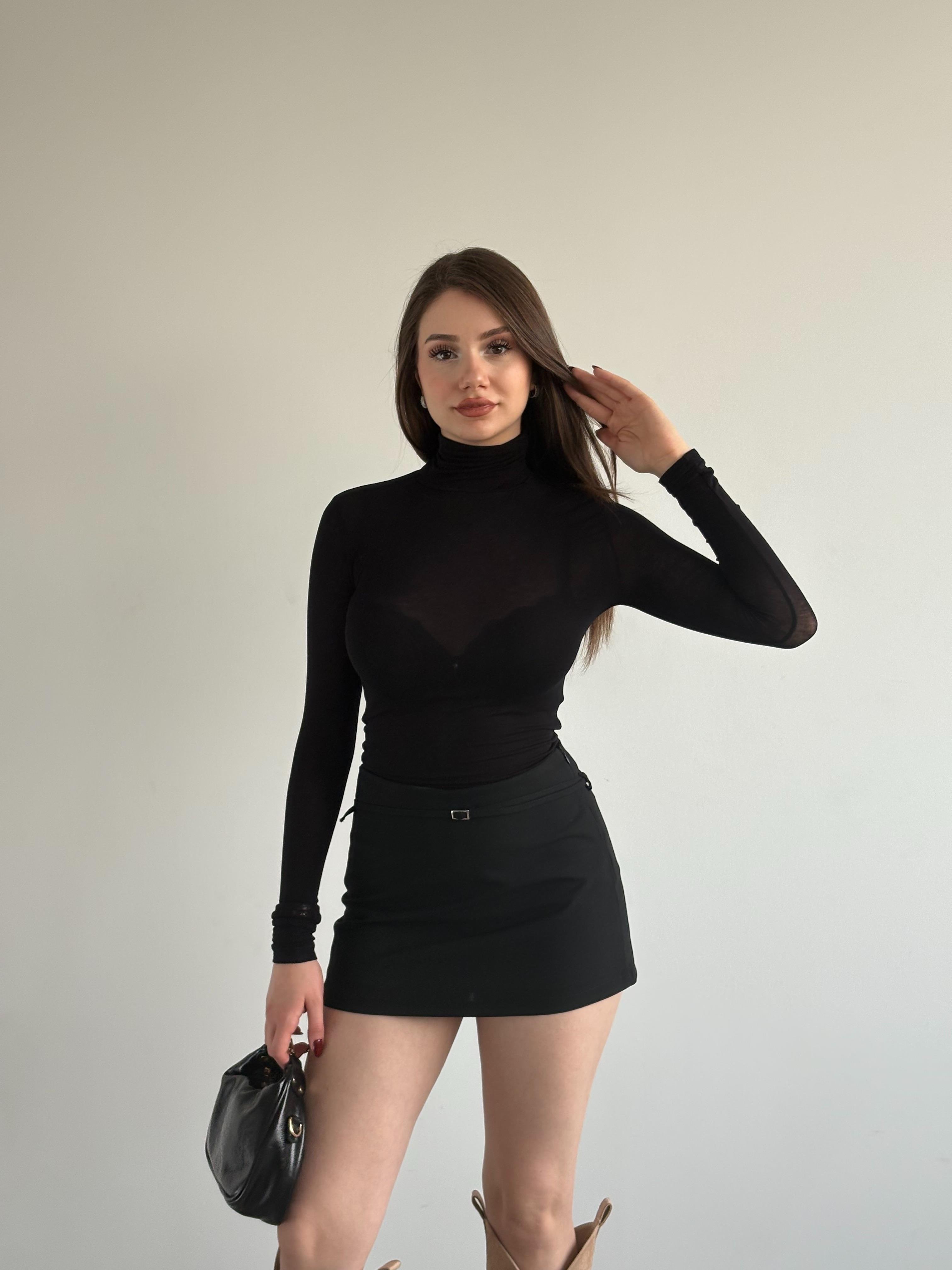 İnce Kemerli Şort Etek