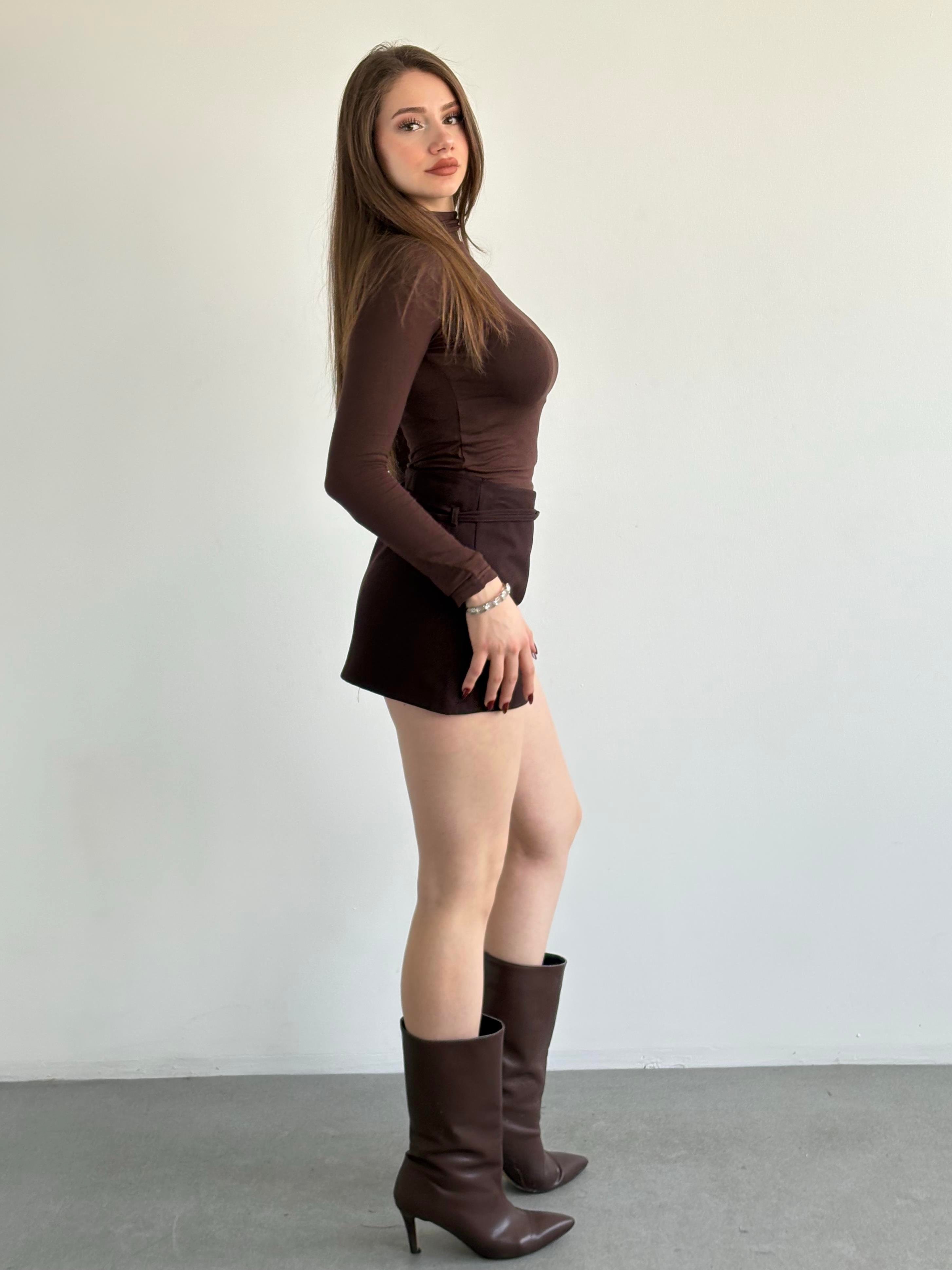 İnce Kemerli Şort Etek