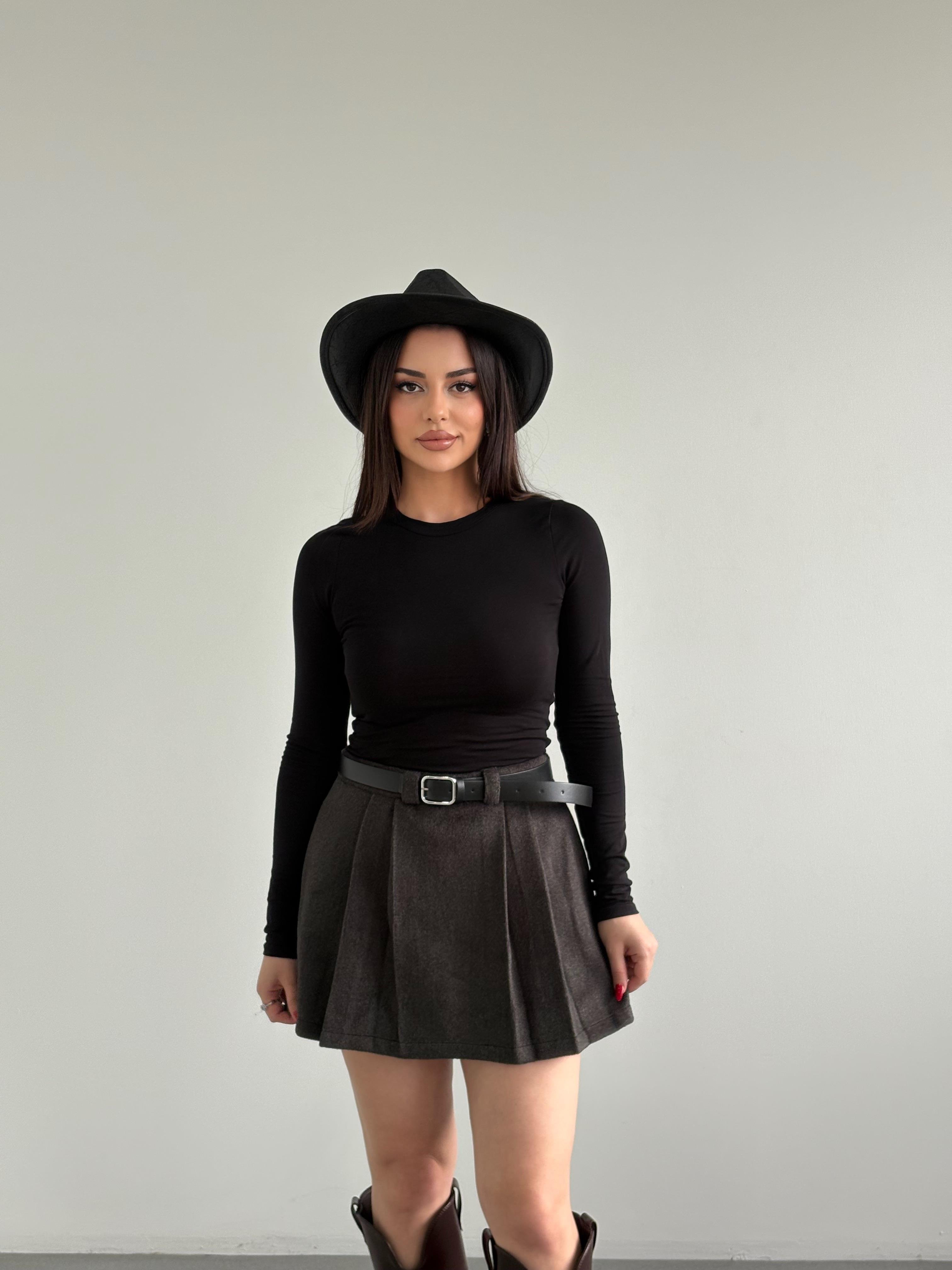 Kaşe Kemerli Şort Etek