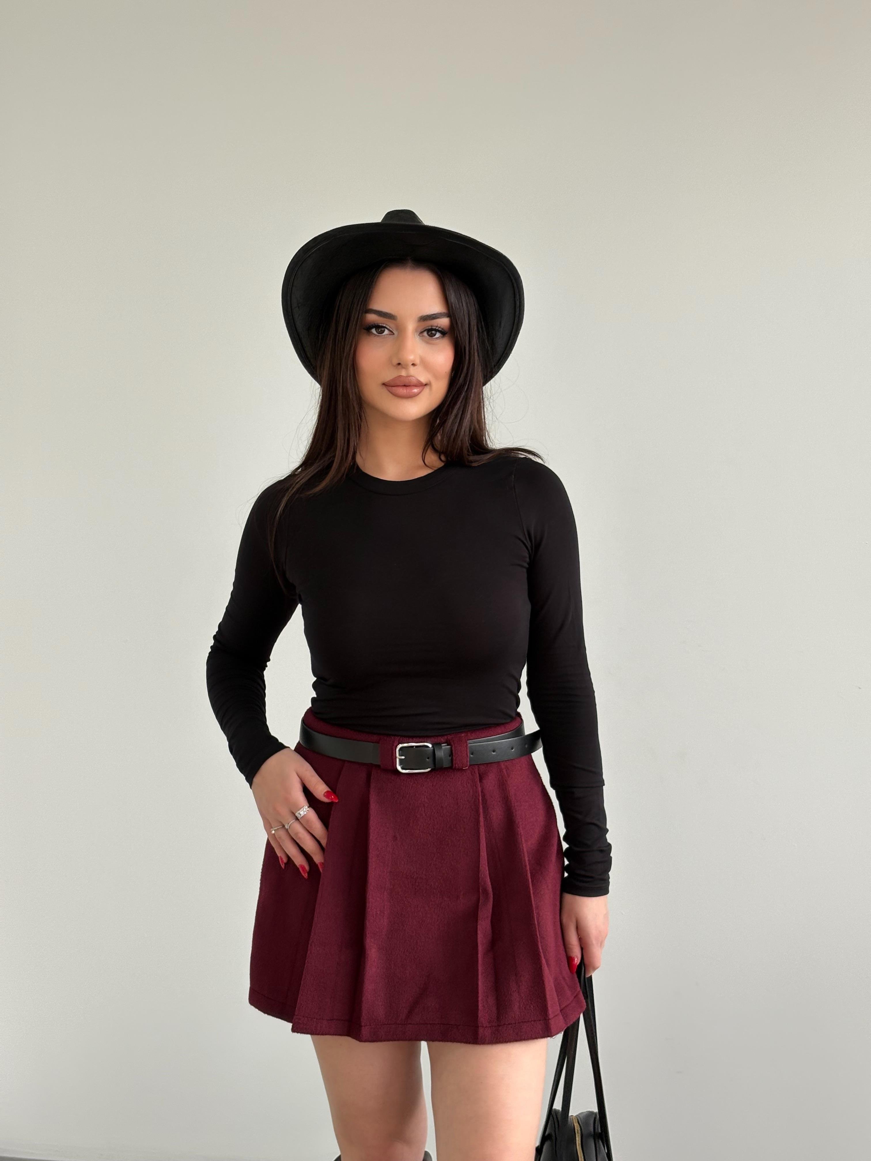 Kaşe Kemerli Şort Etek