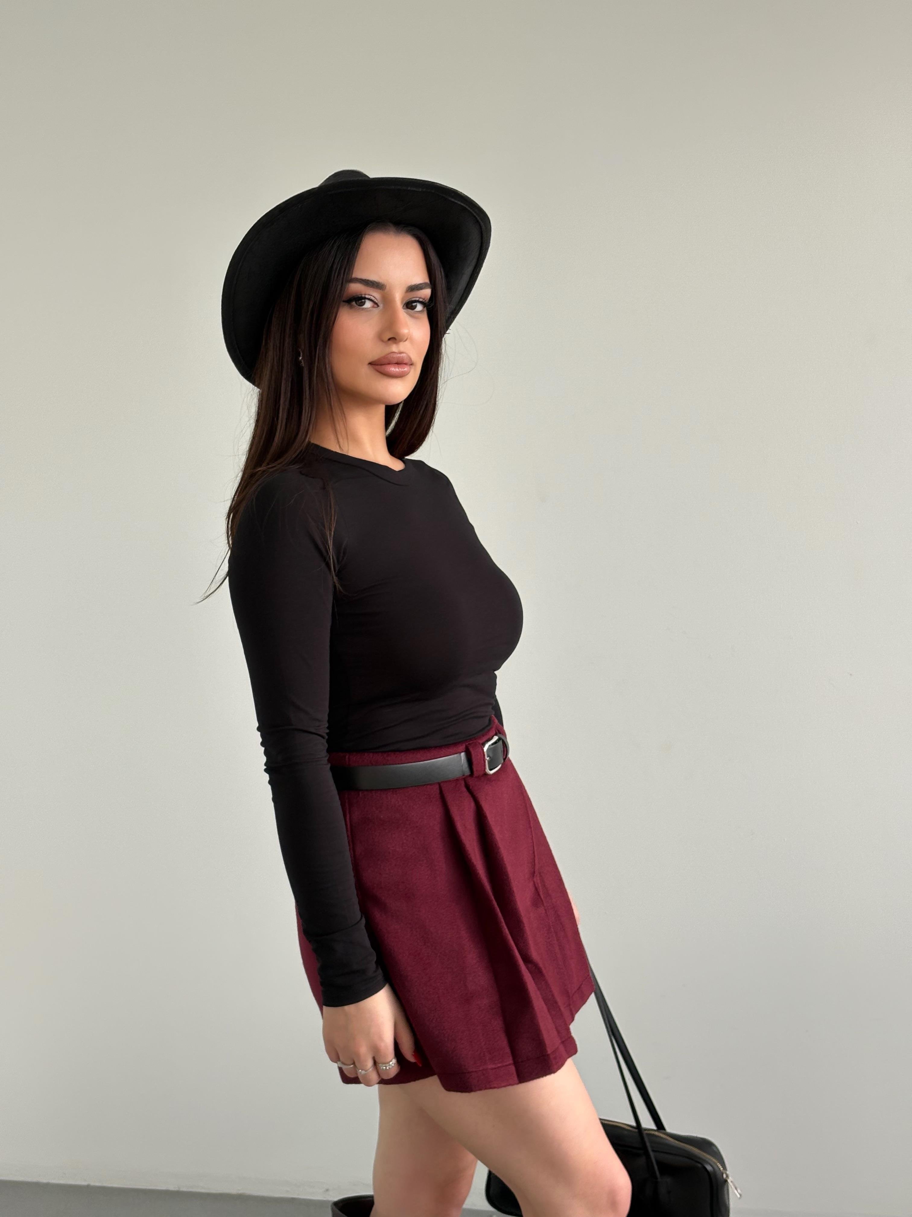 Kaşe Kemerli Şort Etek