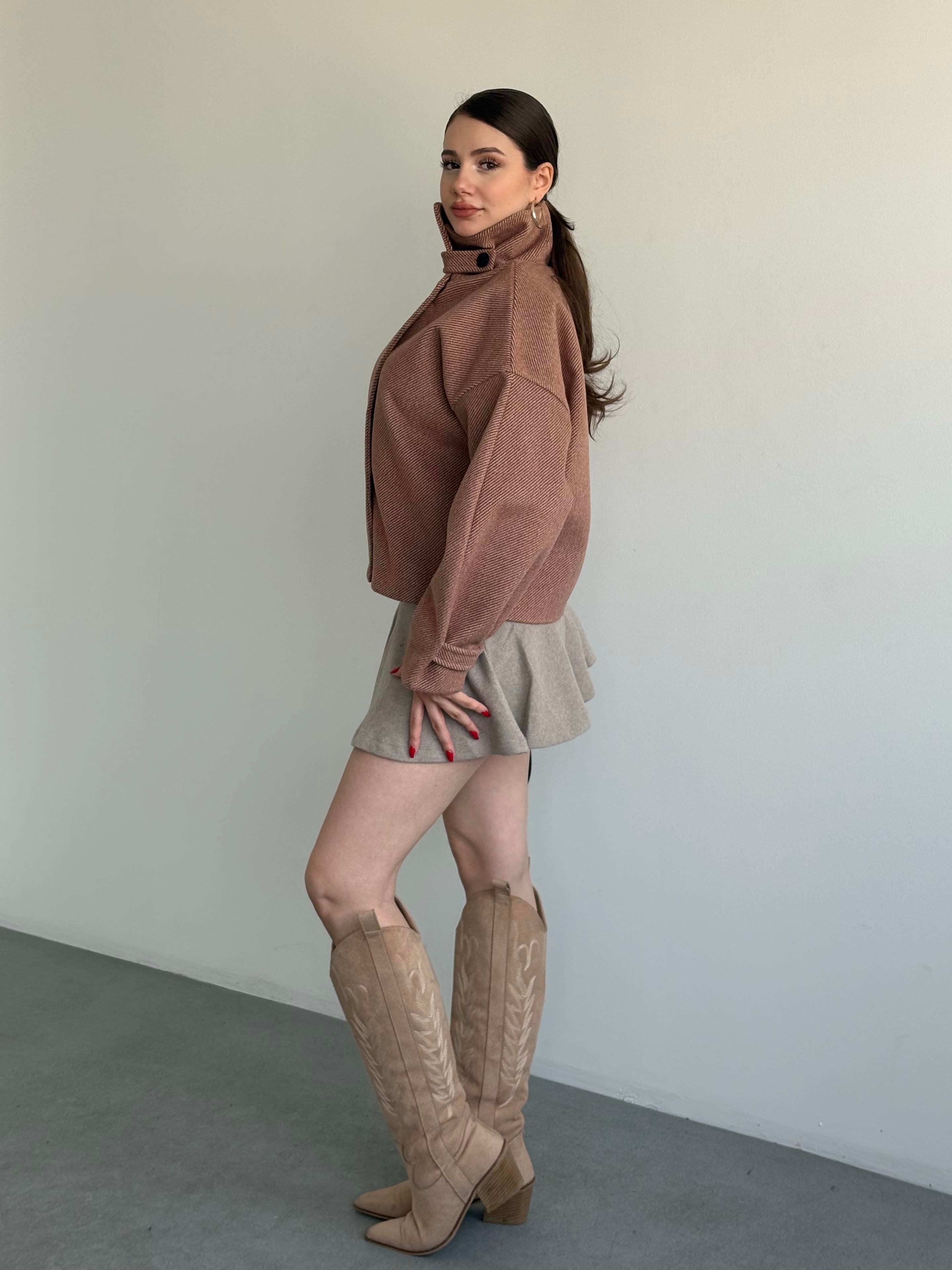 Kaşe Oversize Düğmeli Ceket