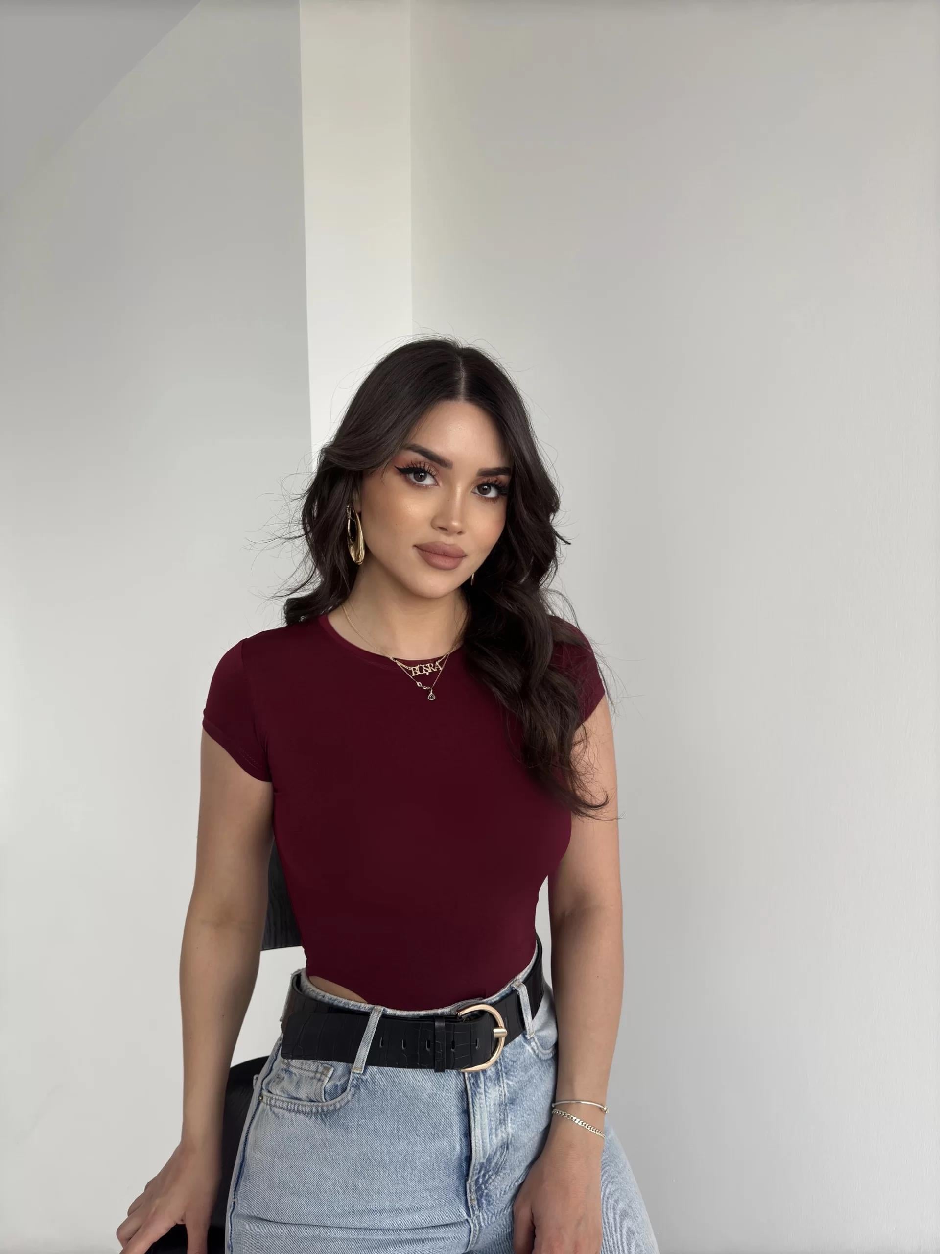 Kısa Kollu Bisiklet Yaka Bodysuit