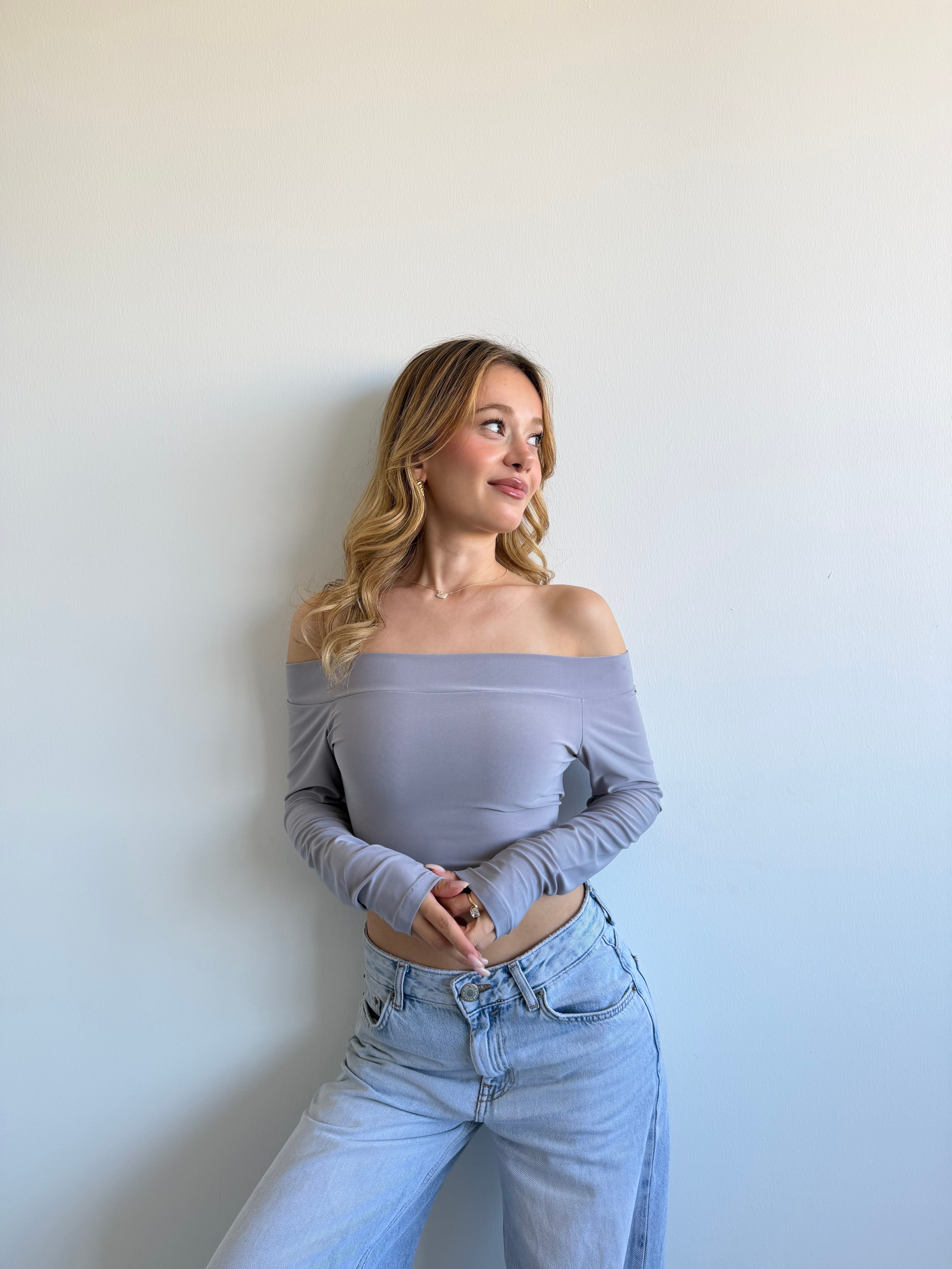 Madonna Basic Bluz