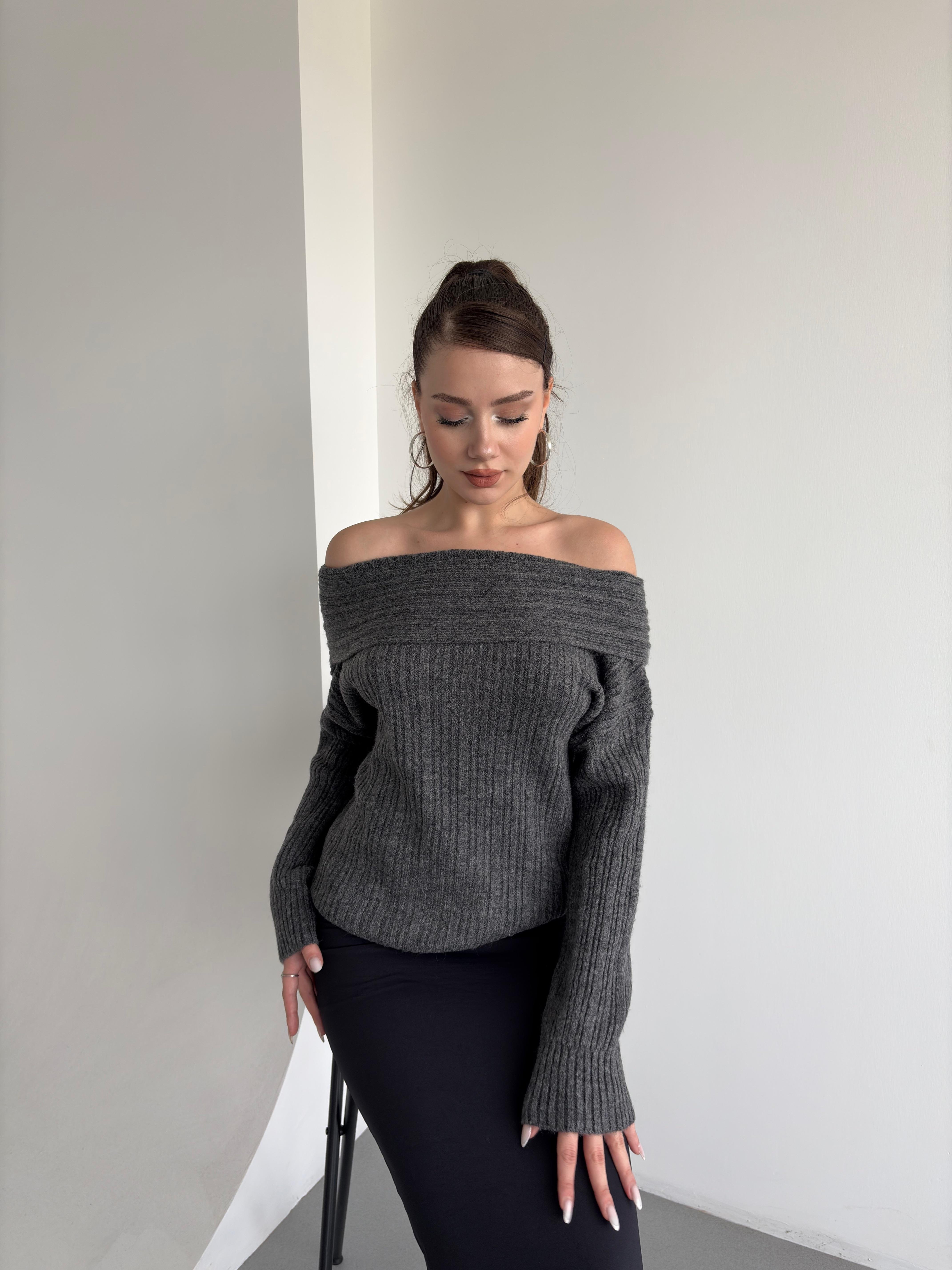 Madonna Oversize Triko 