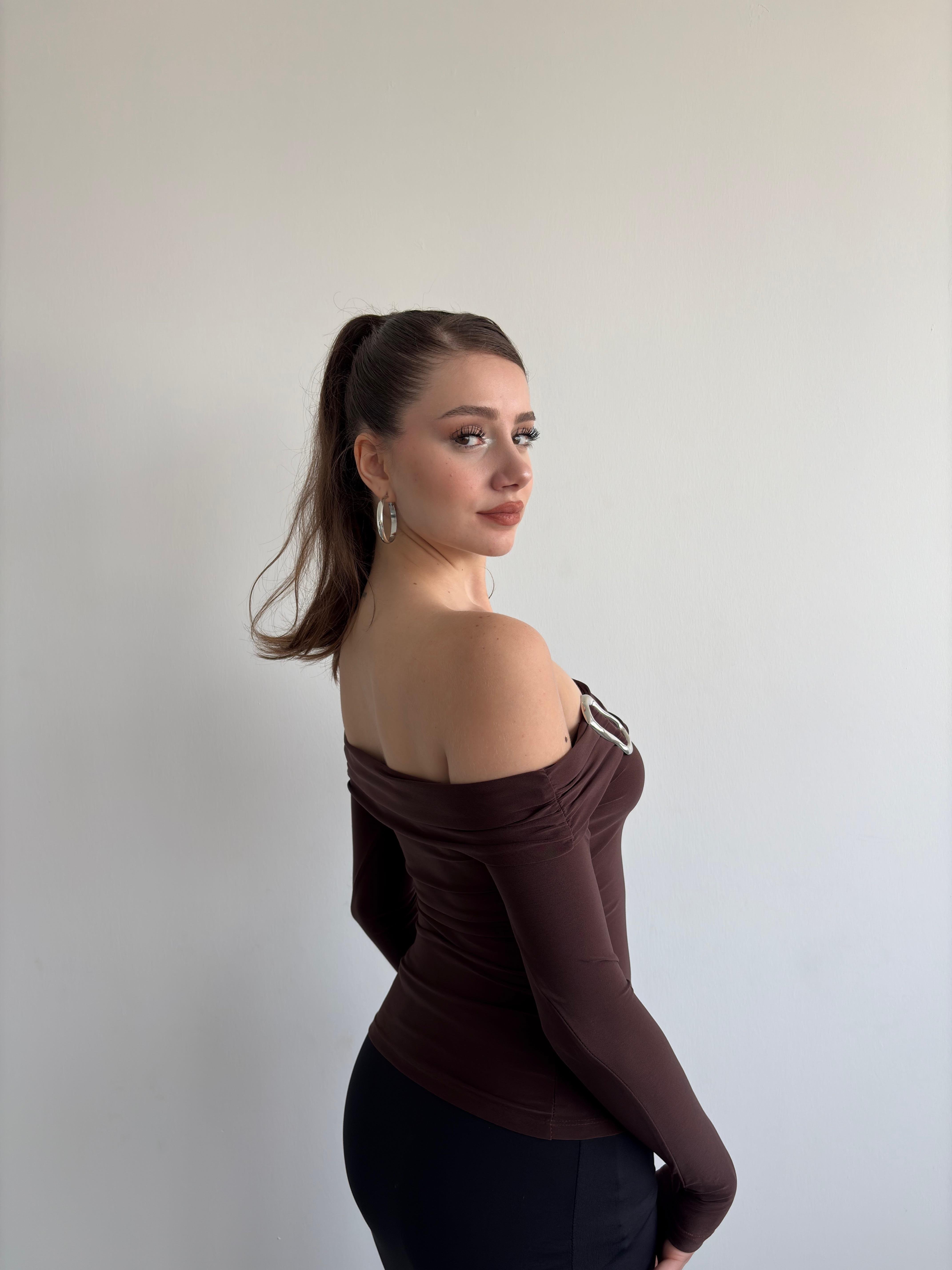 Madonna Sandy Tokalı Bluz 