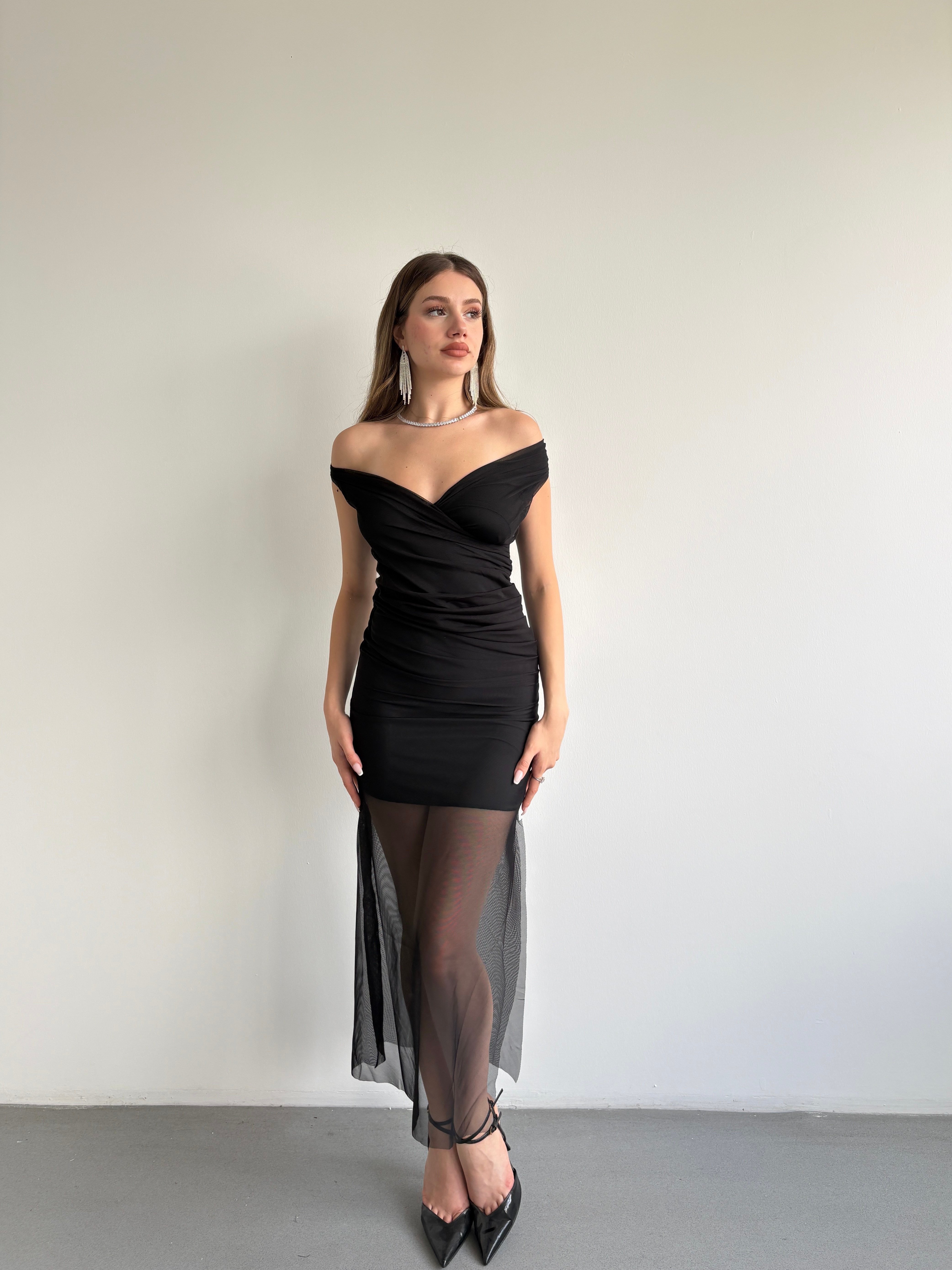 Madonna Yaka Tül Elbise
