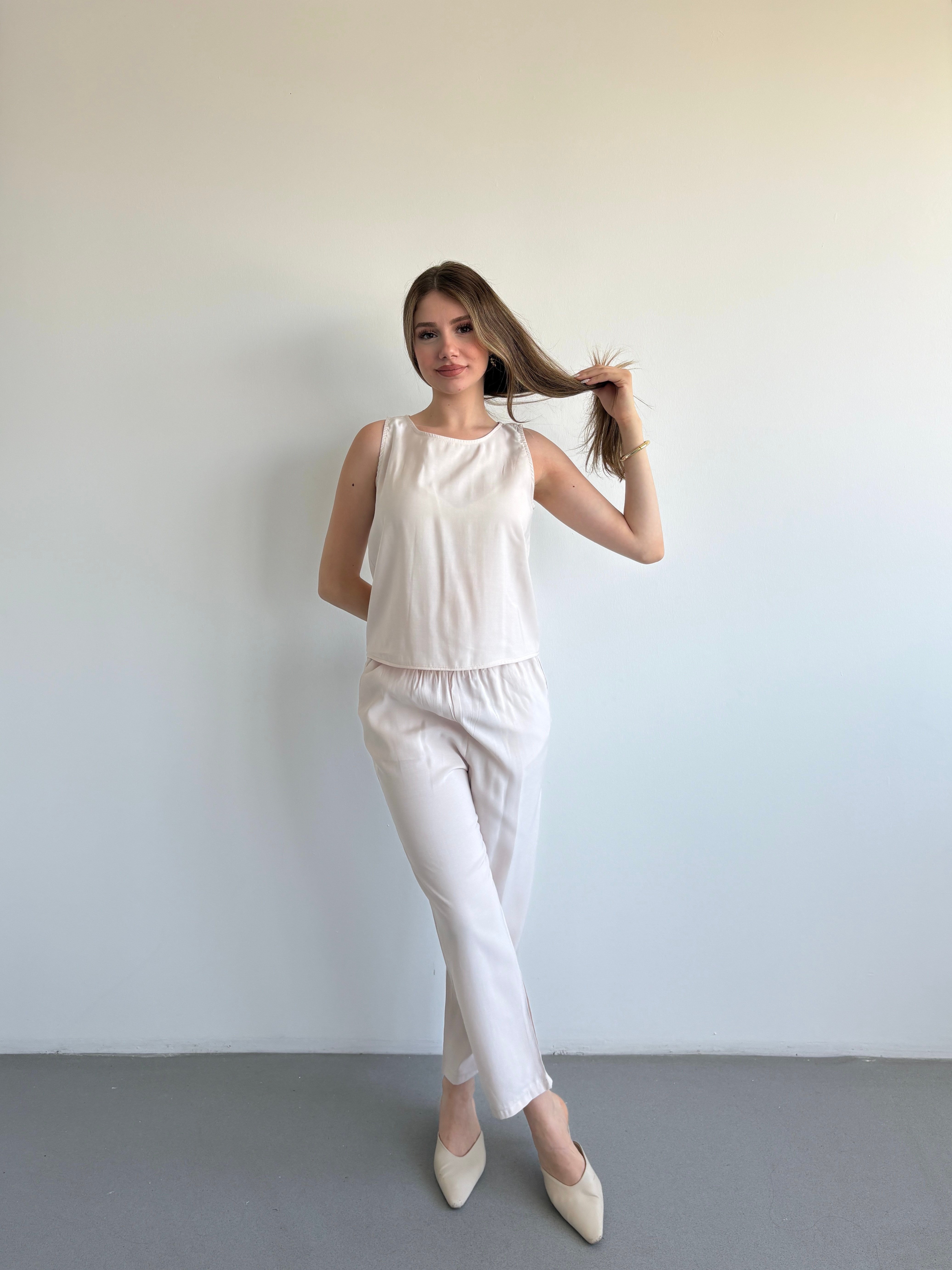 Modal Askılı Takım
