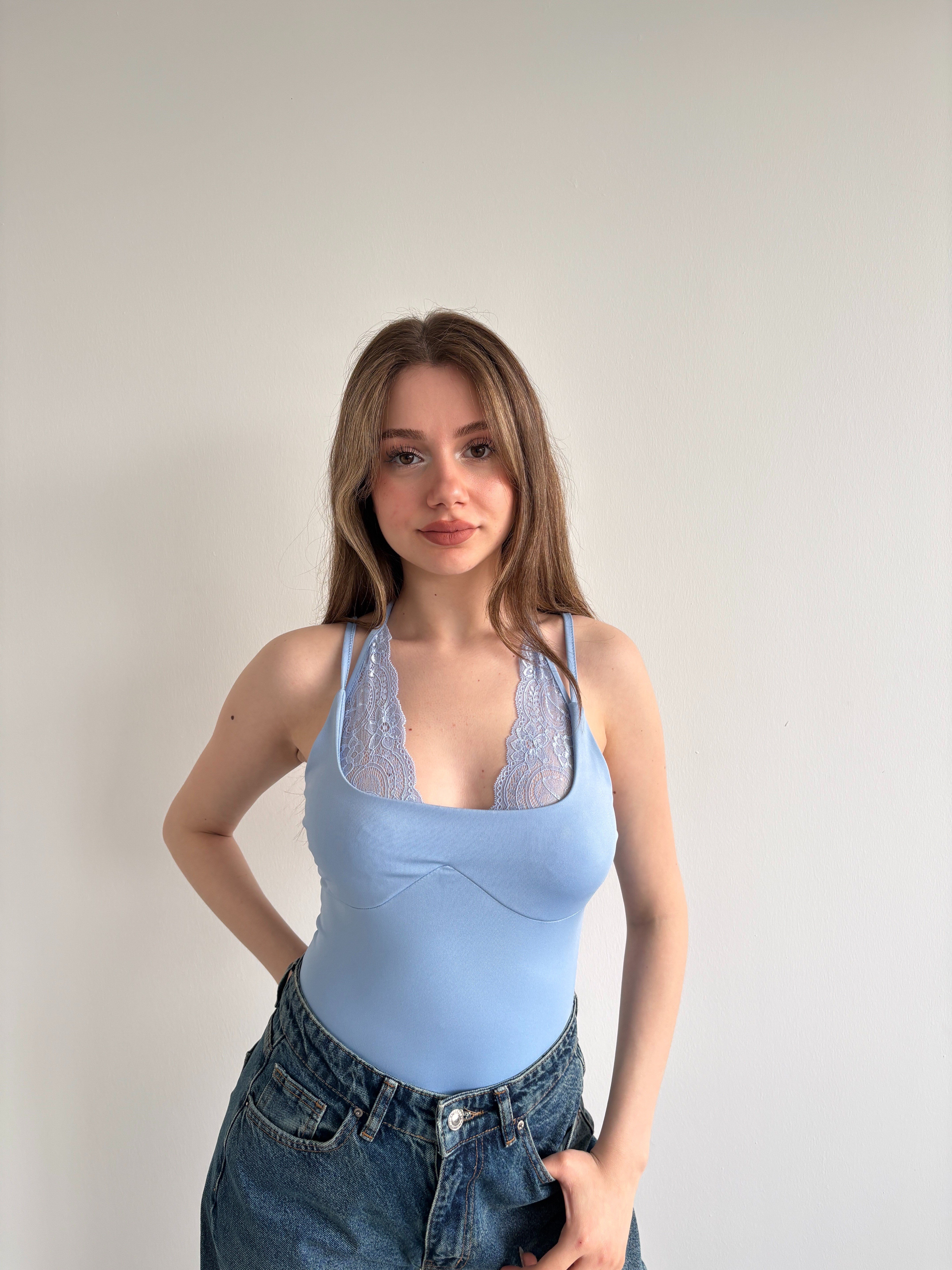 Muadil Dantel Kombineli Bodysuit