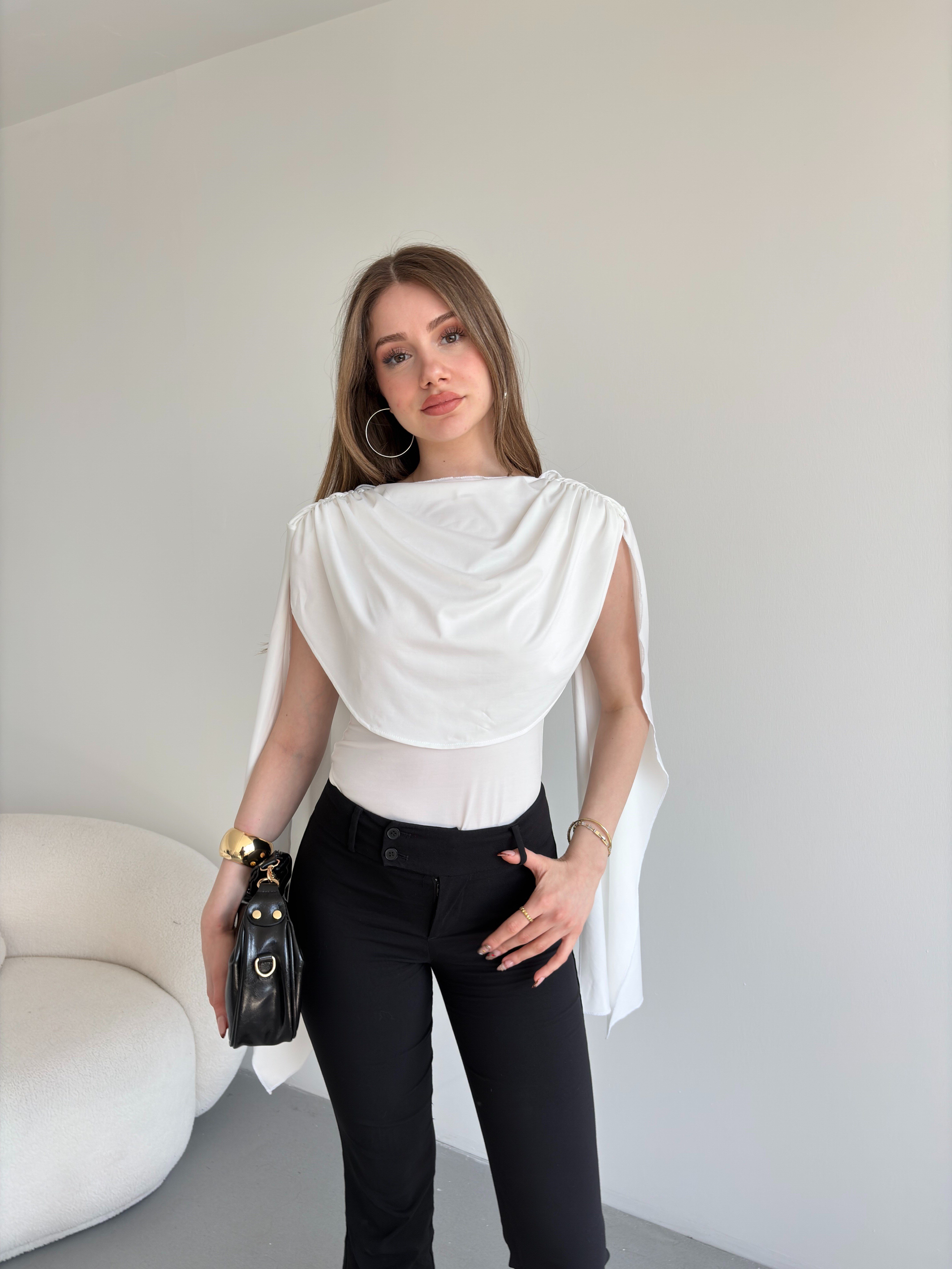pelerin Bodysuit