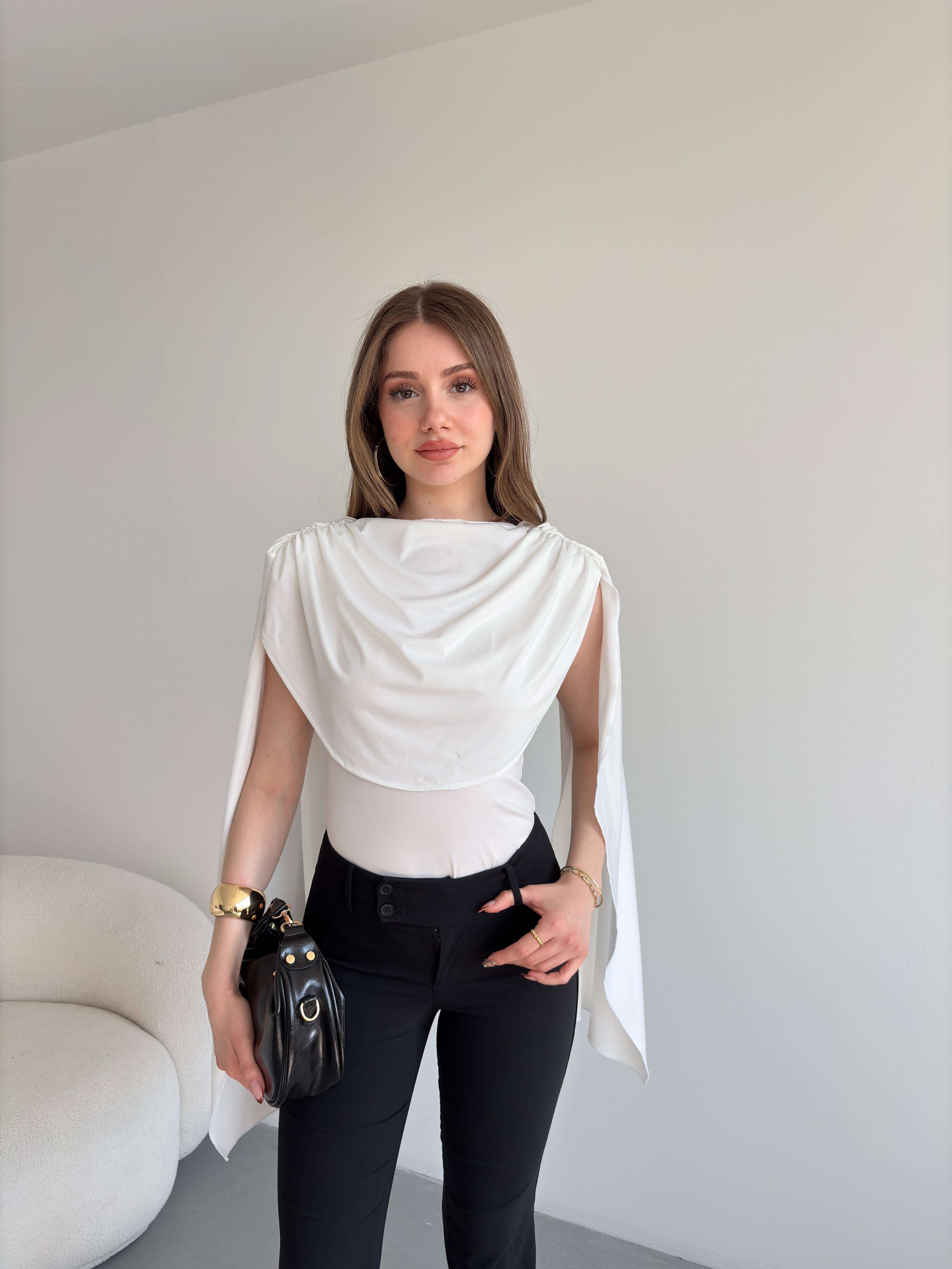 pelerin Bodysuit
