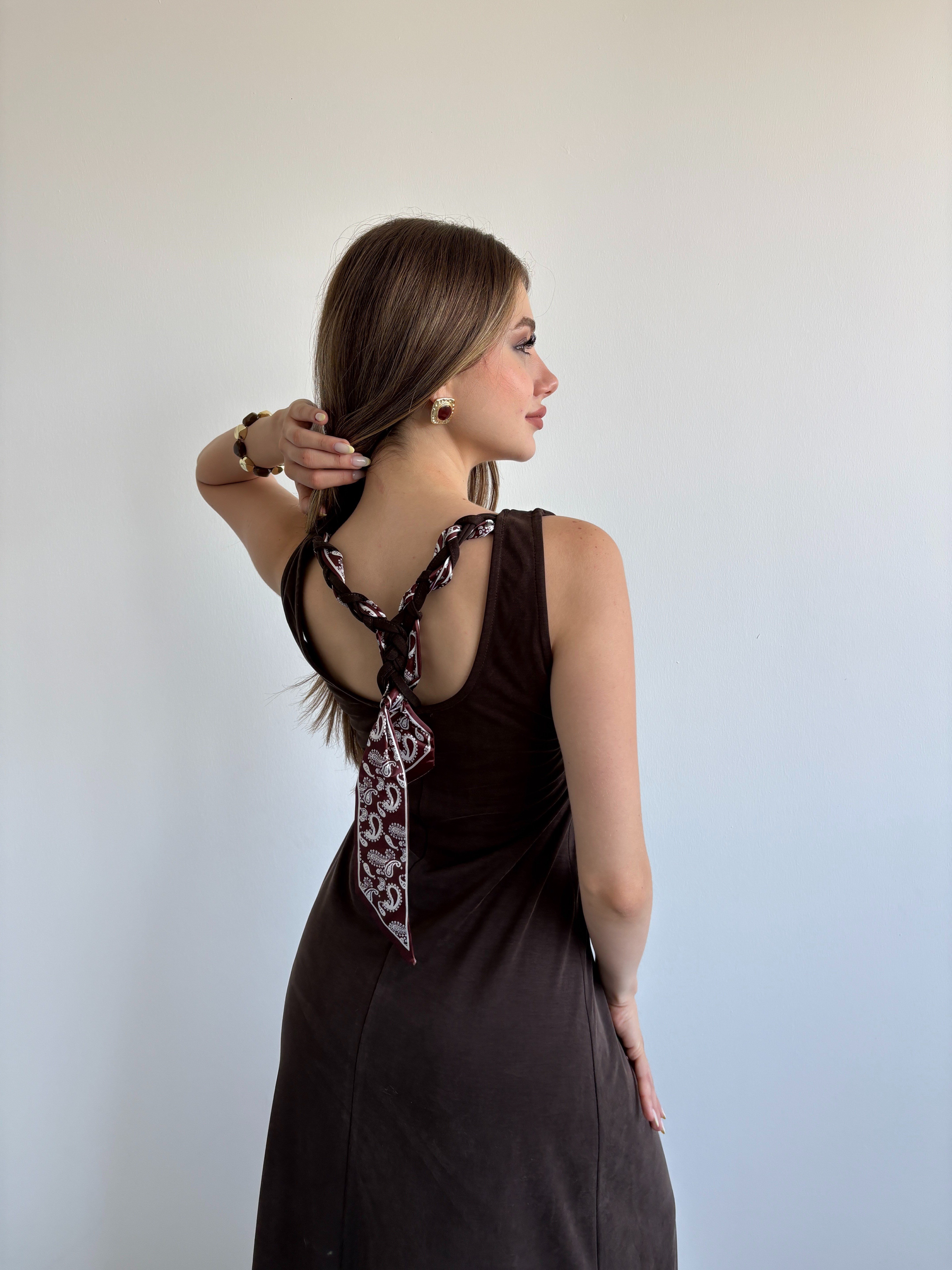Pike Fularlı Elbise