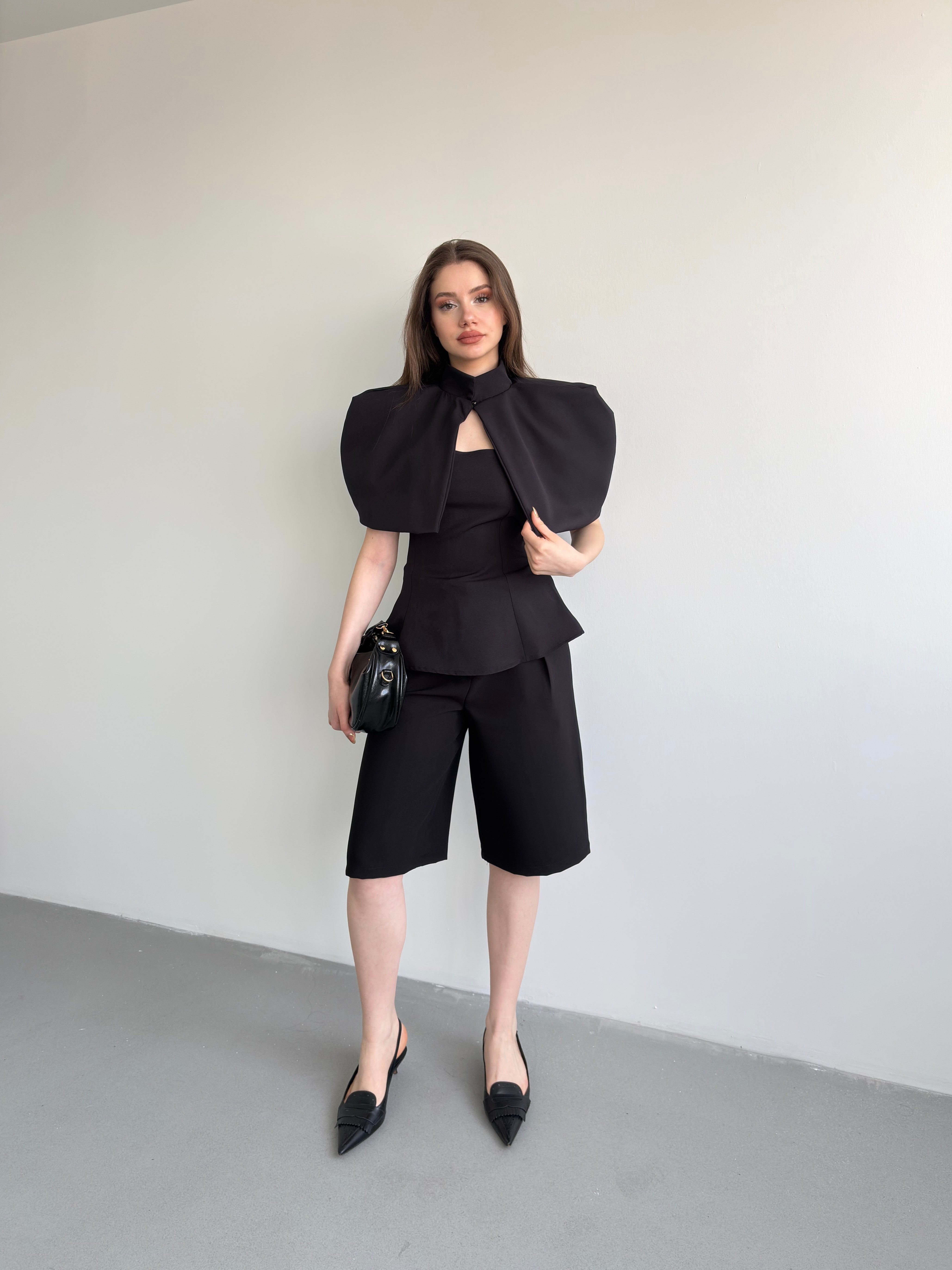 Pileli Kumaş Şortolon