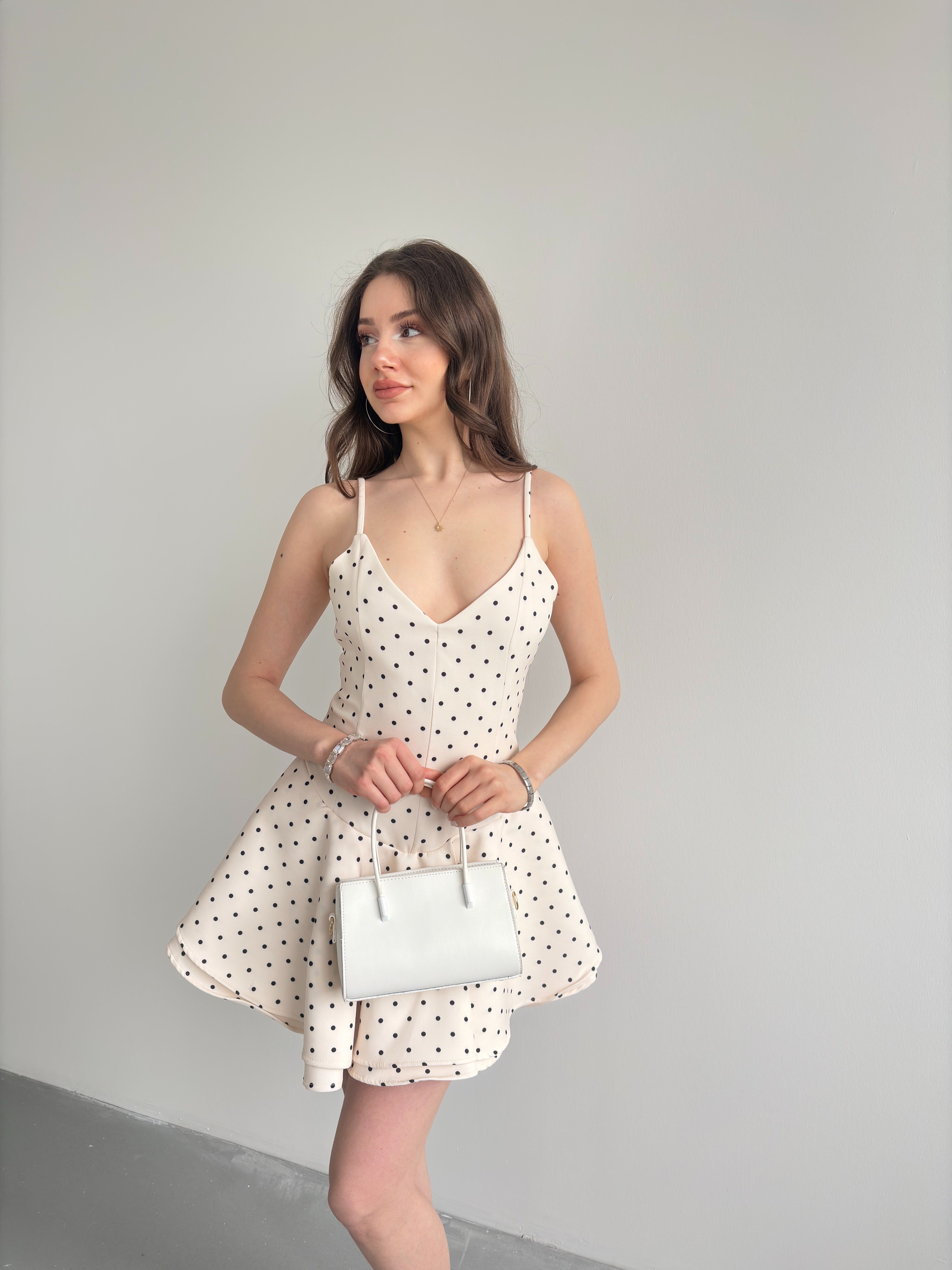 Puantiyeli Askılı Şort Elbise